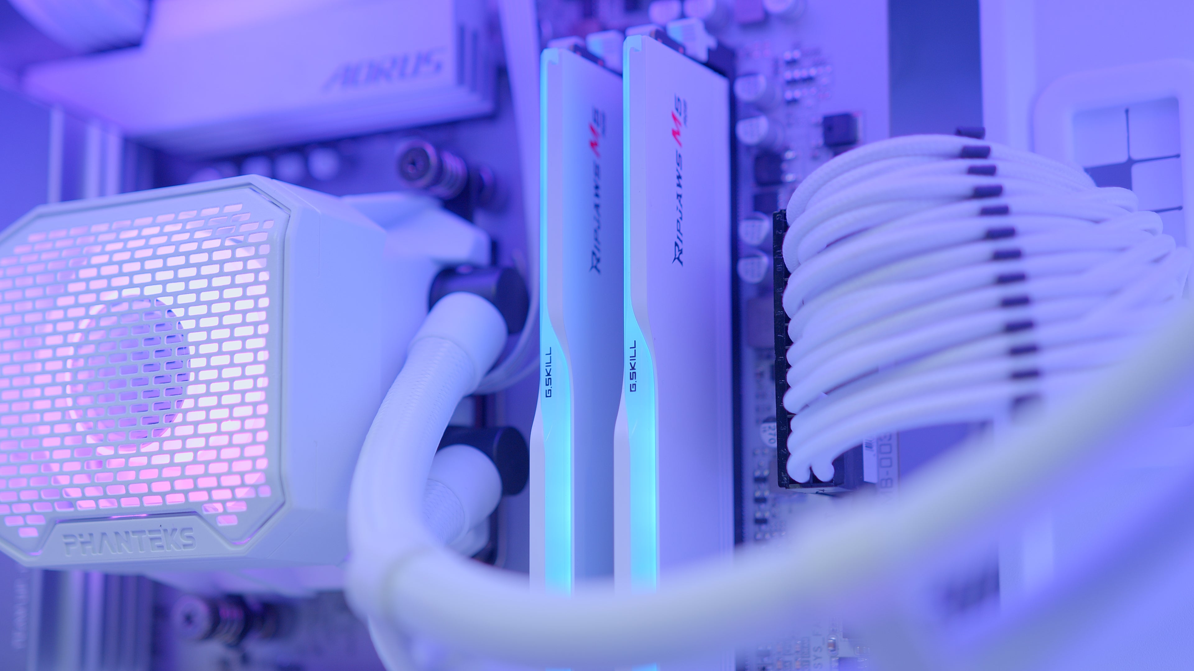 GeekaPC 'Eclipse' (RTX 5070 / RX 9070)