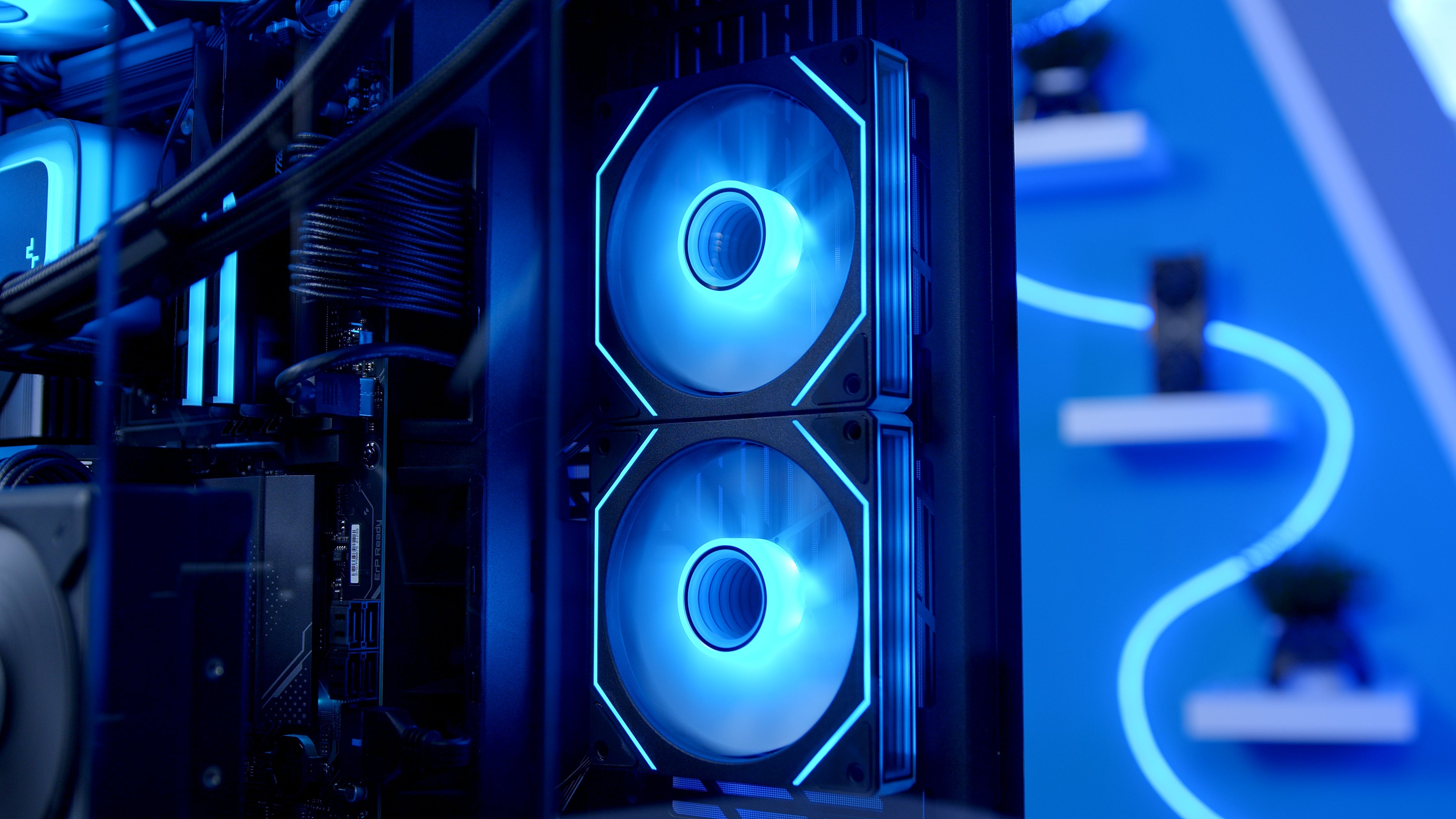 GeekaPC 'Spectra' Gaming PC