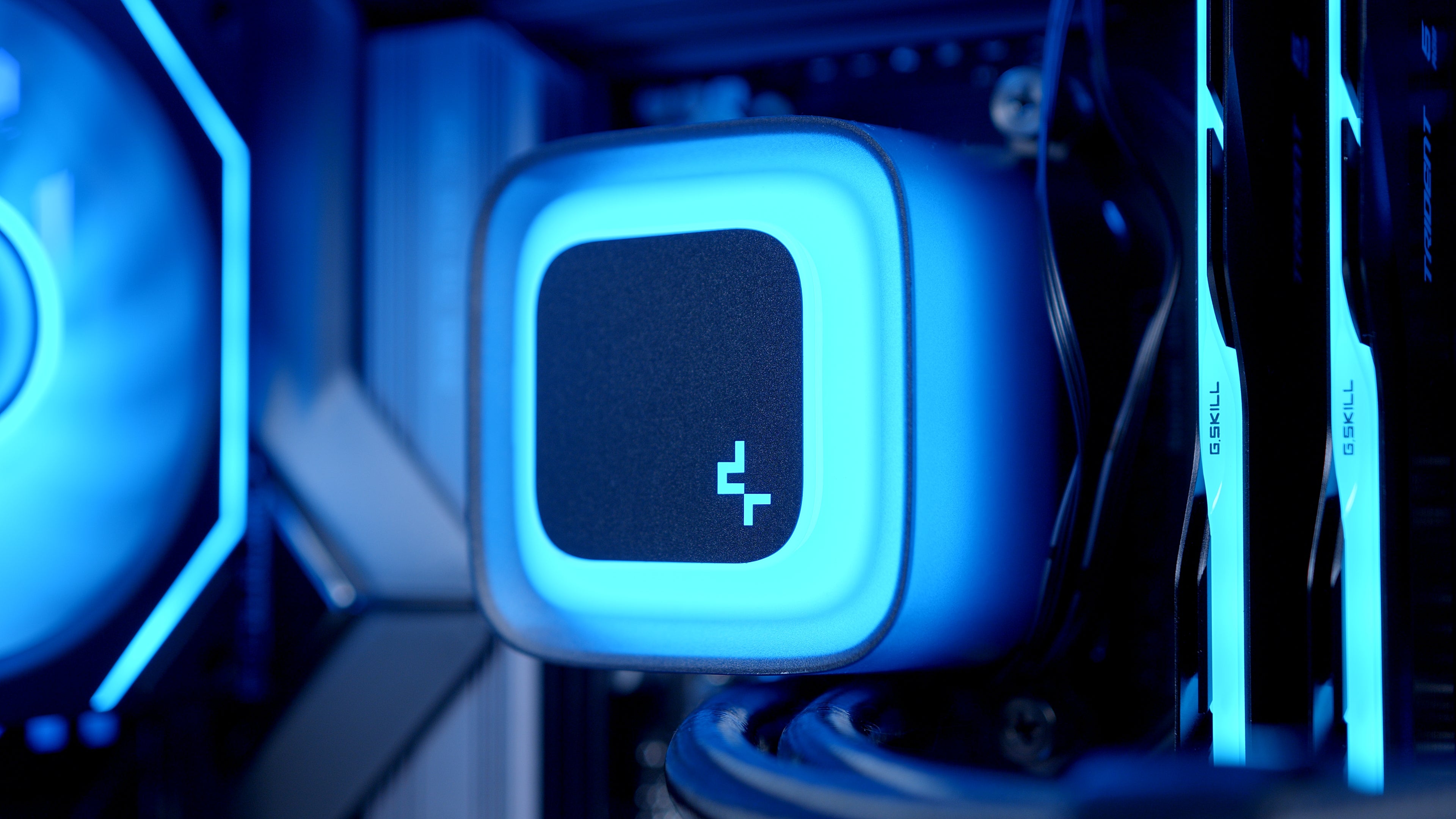 GeekaPC 'Spectra' Gaming PC