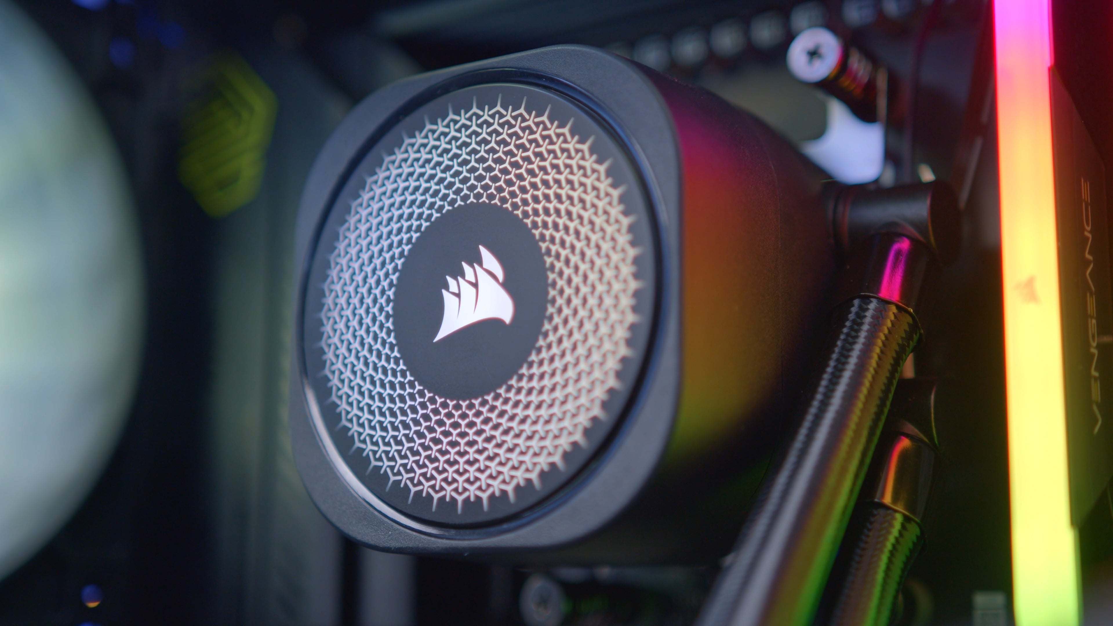 GeekaPC 'Frame' (RTX 5070 Ti / RTX 5080 / RX 9070 XT)