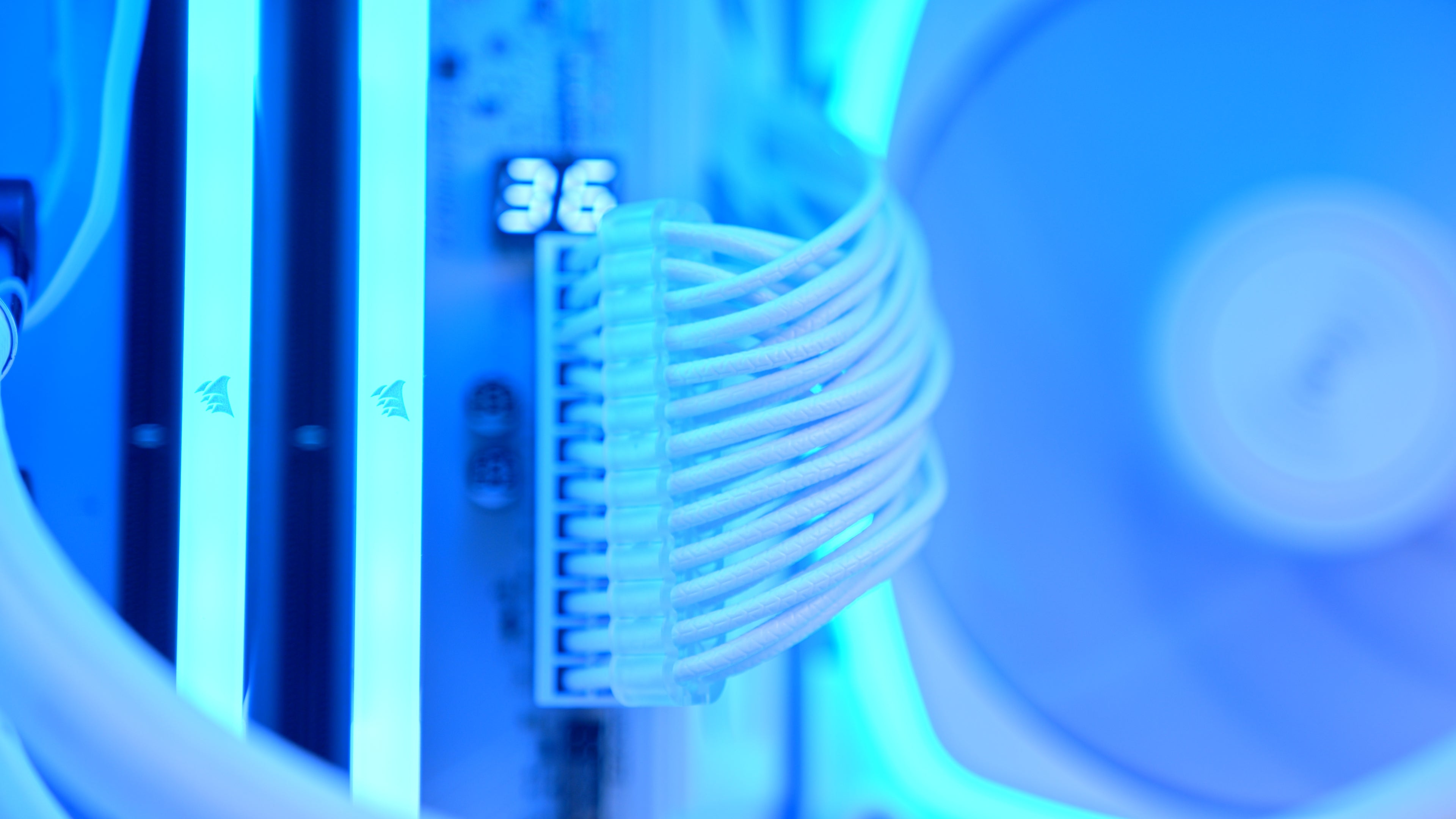 GeekaPC 'Avalanche' Gaming PC
