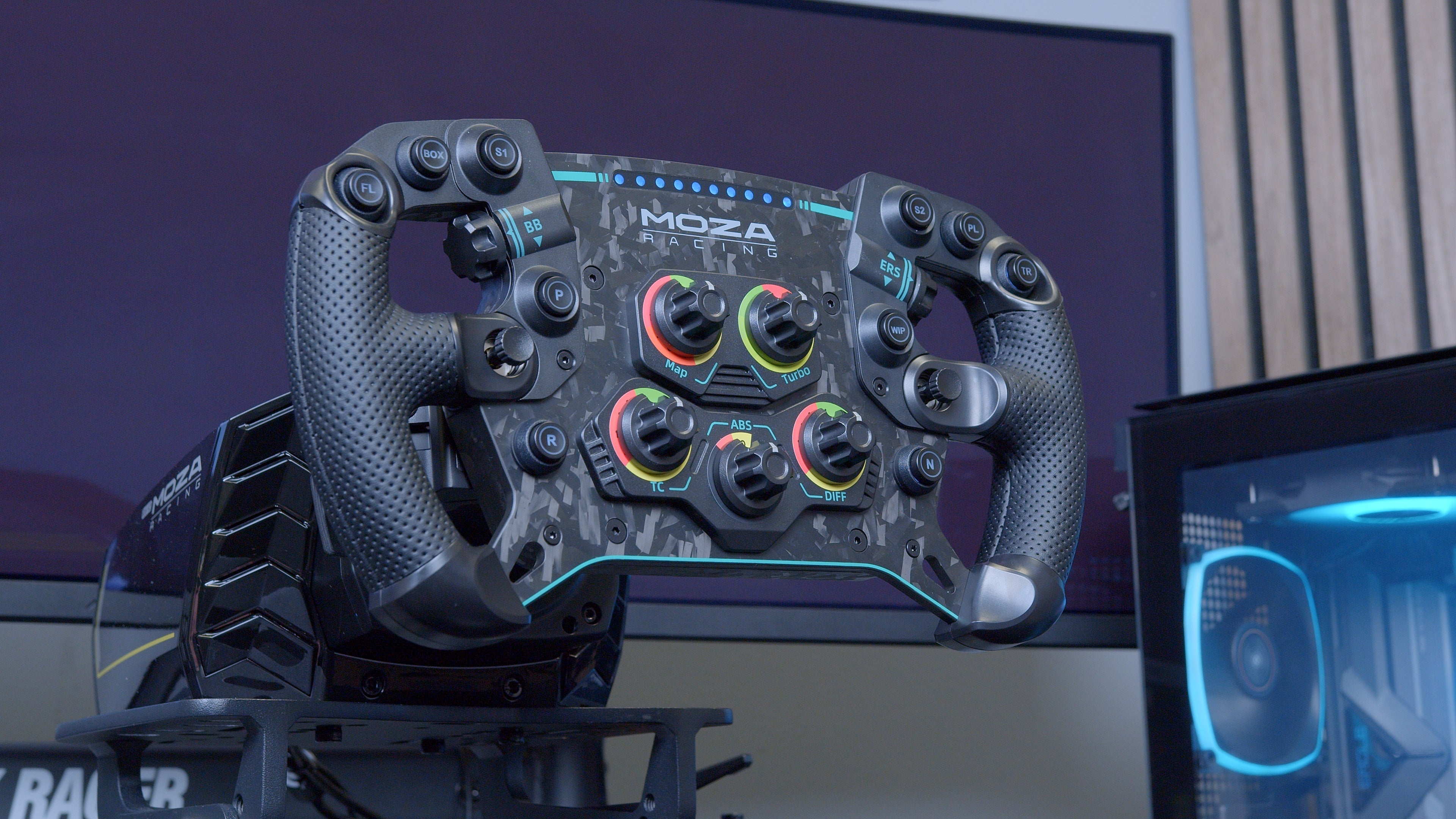 GeekaPC 'Core' Sim Racing Package