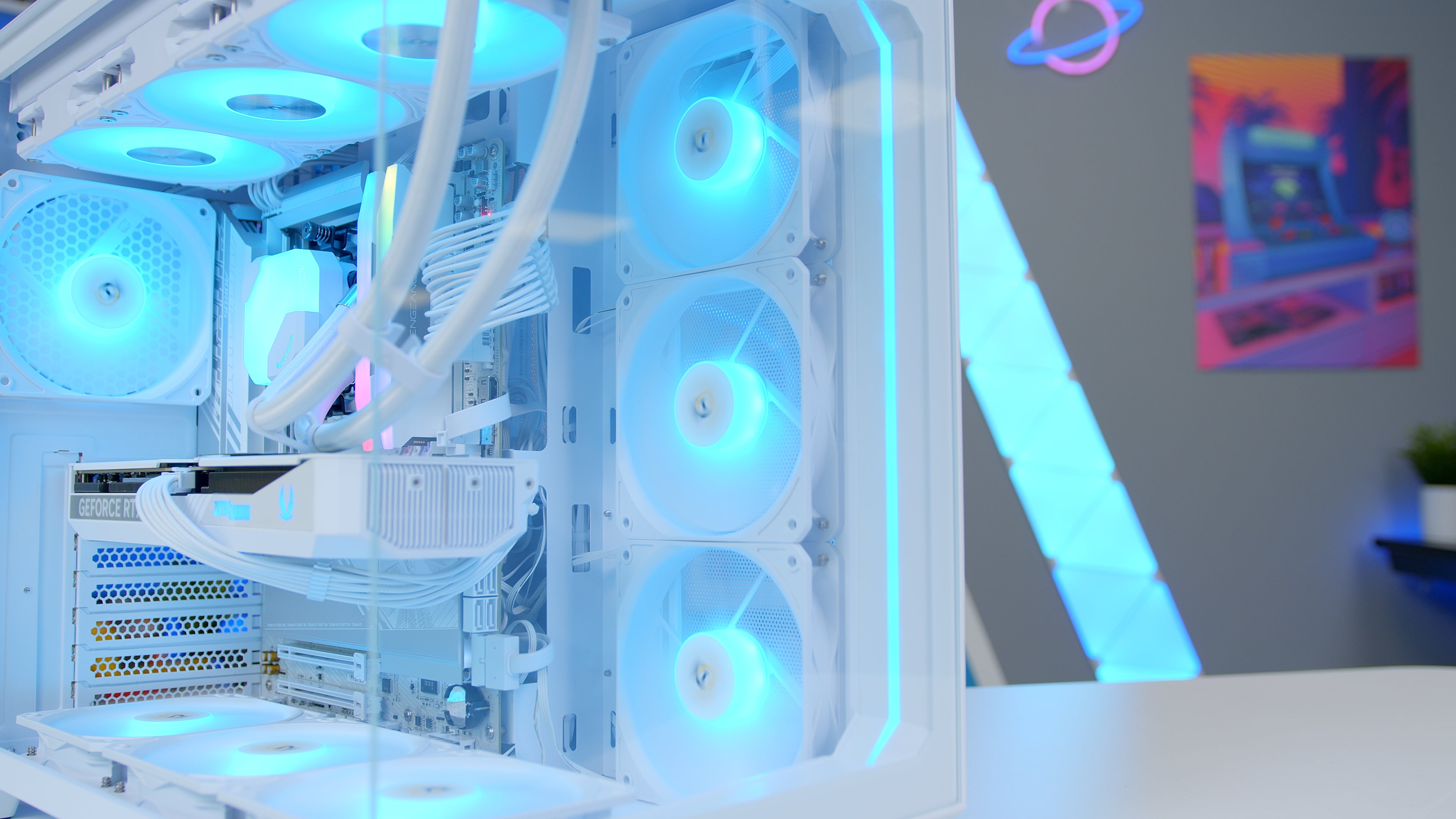 GeekaPC 'Constellation' (RTX 5070 / RTX 5070 Ti / RX 9070)