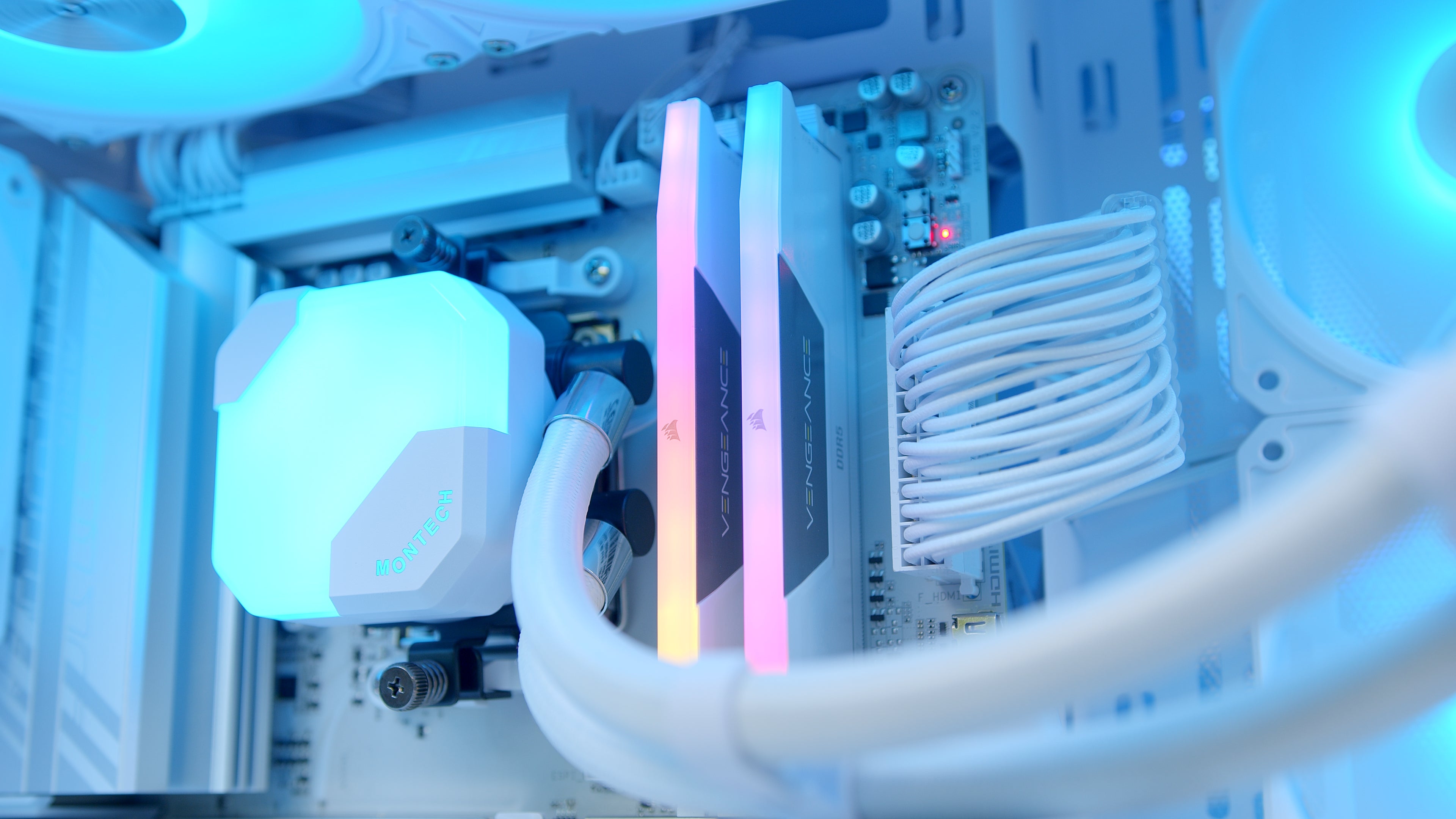 GeekaPC 'Constellation' (RTX 5070 / RTX 5070 Ti / RX 9070)