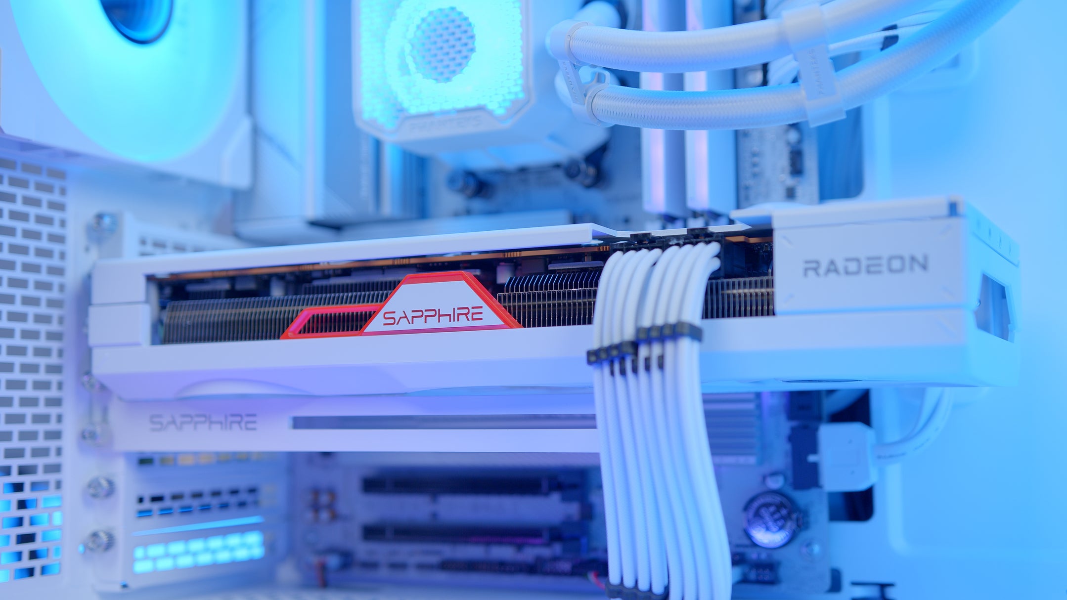 GeekaPC 'Eclipse' (RTX 5070 / RX 9070)