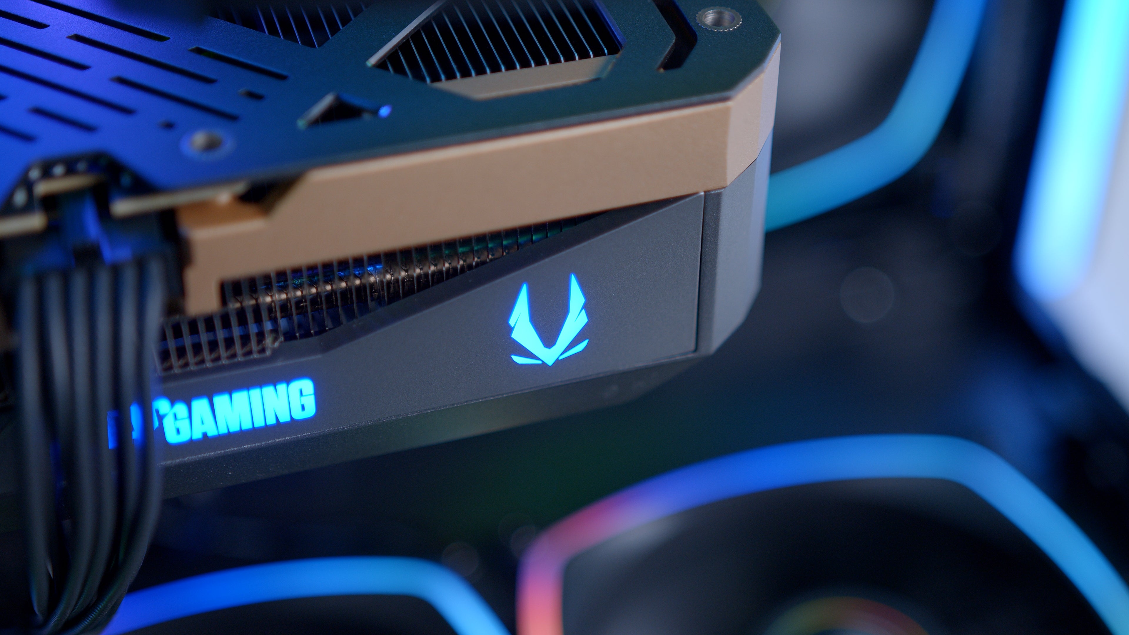 GeekaPC 'Pro' (RX 9070 XT / RTX 5070 Ti / RTX 5080)