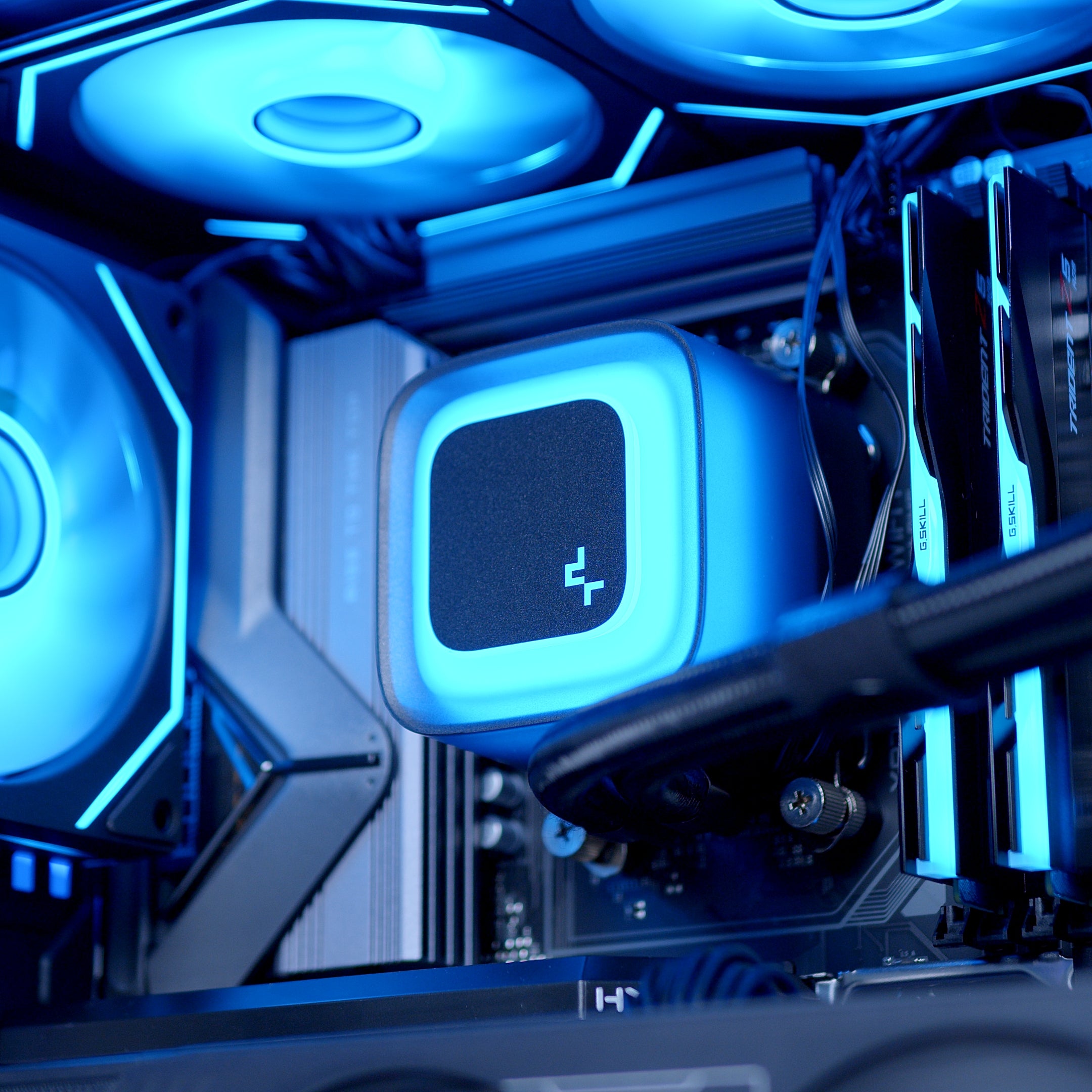 GeekaPC 'Spectra' Gaming PC