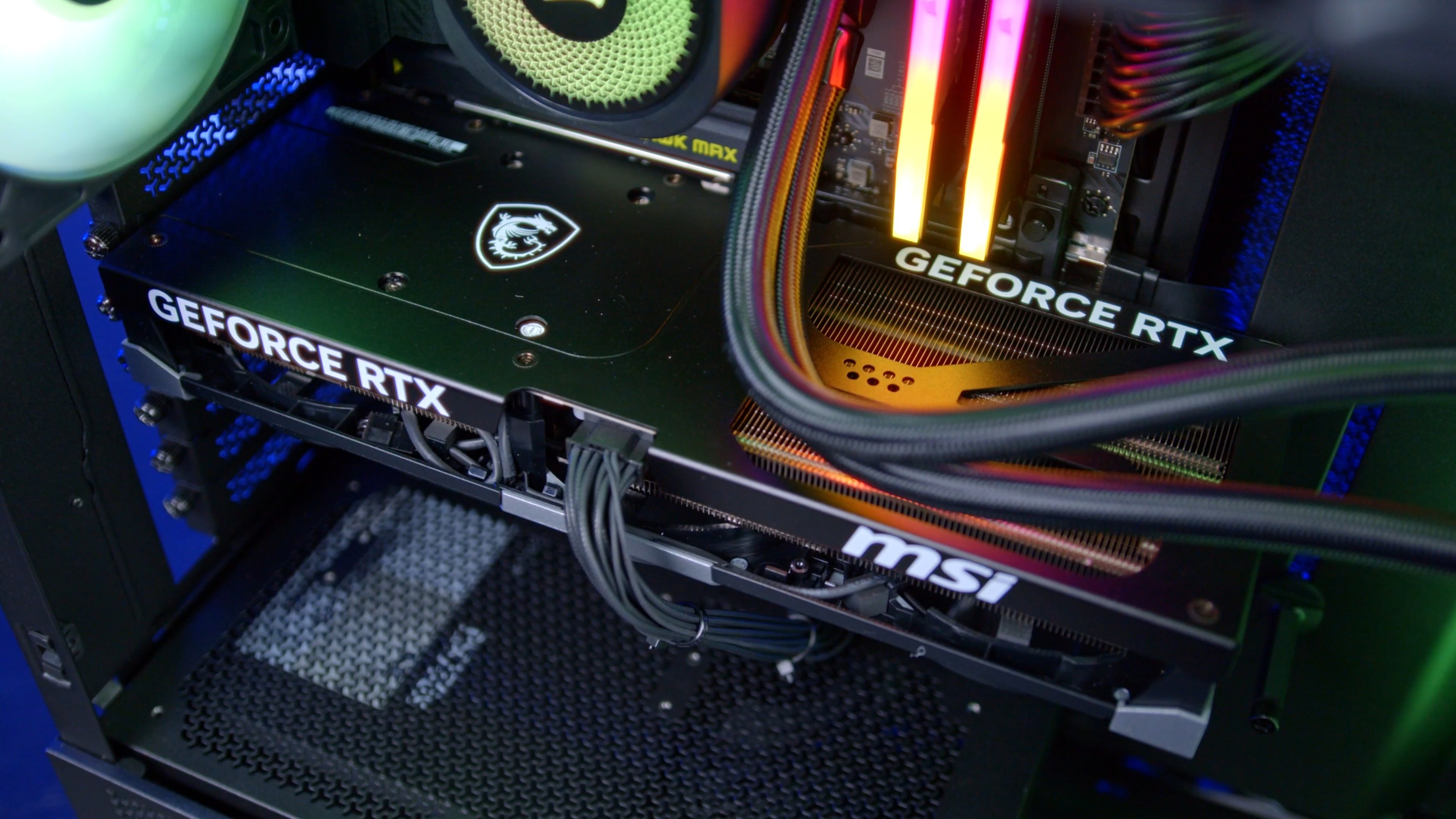 GeekaPC 'Frame' (RTX 5070 Ti / RTX 5080 / RX 9070 XT)