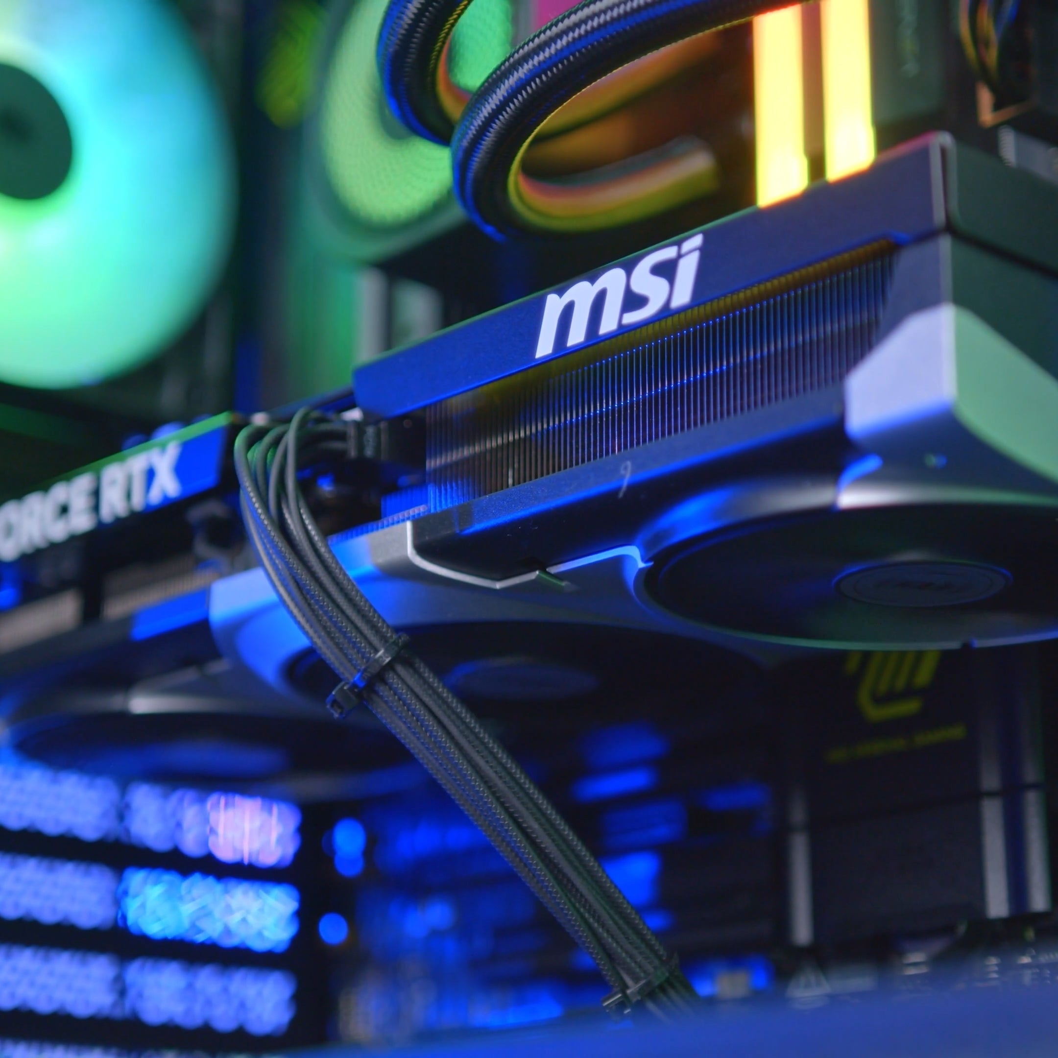 GeekaPC 'Frame' (RTX 5070 Ti / RTX 5080 / RX 9070 XT)