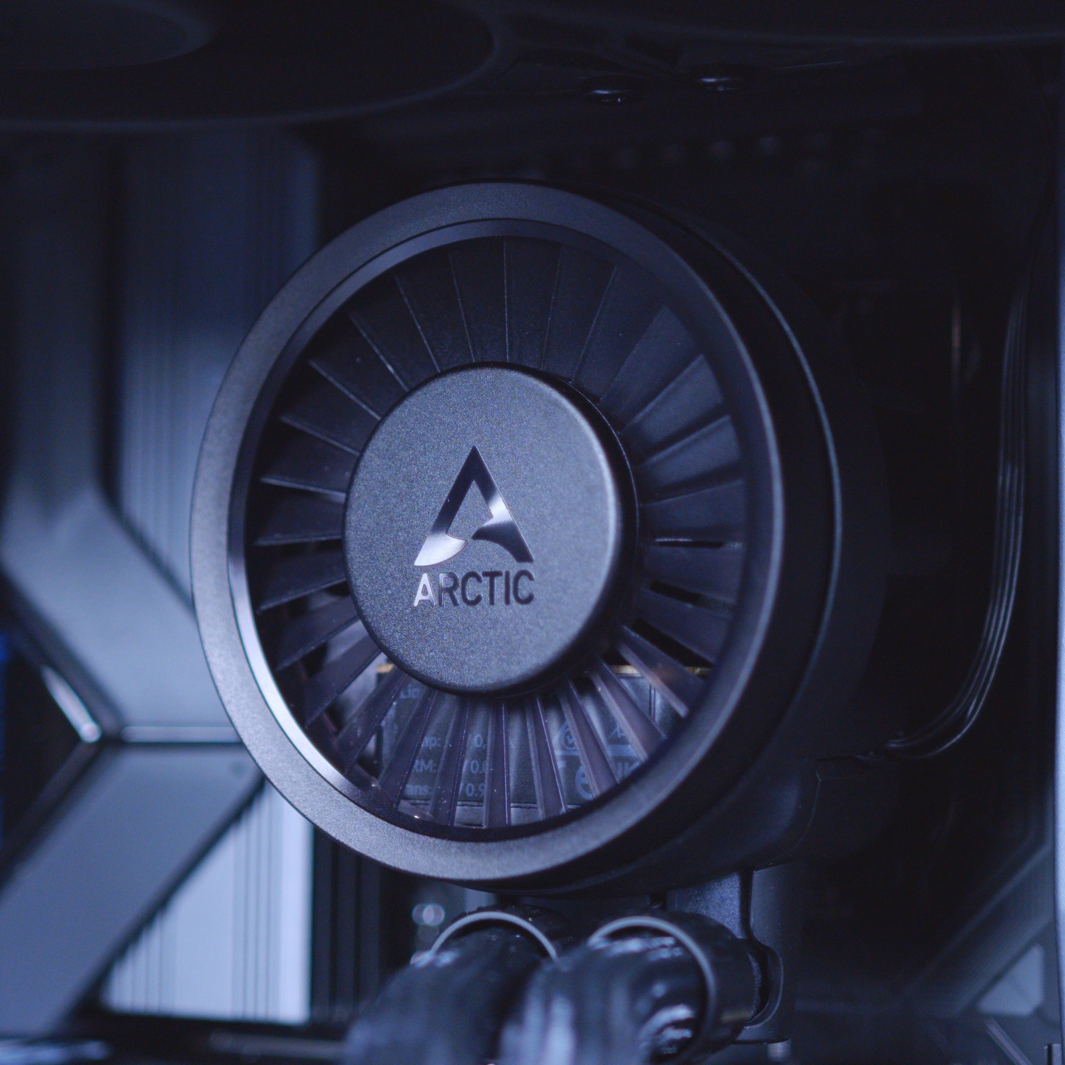 GeekaPC 'Pro' Video Editing PC (NVIDIA RTX 5070Ti)