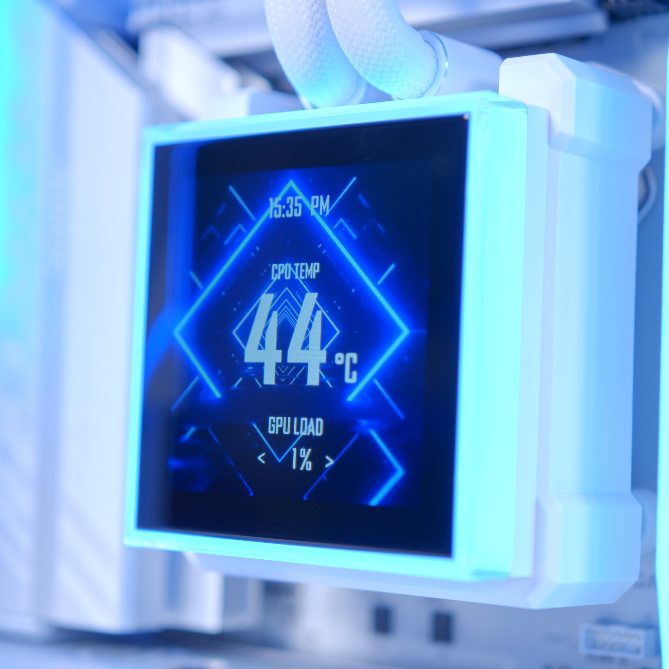 GeekaPC 'Icefall' (RX 9070 XT / RTX 5080 / RTX 5090)