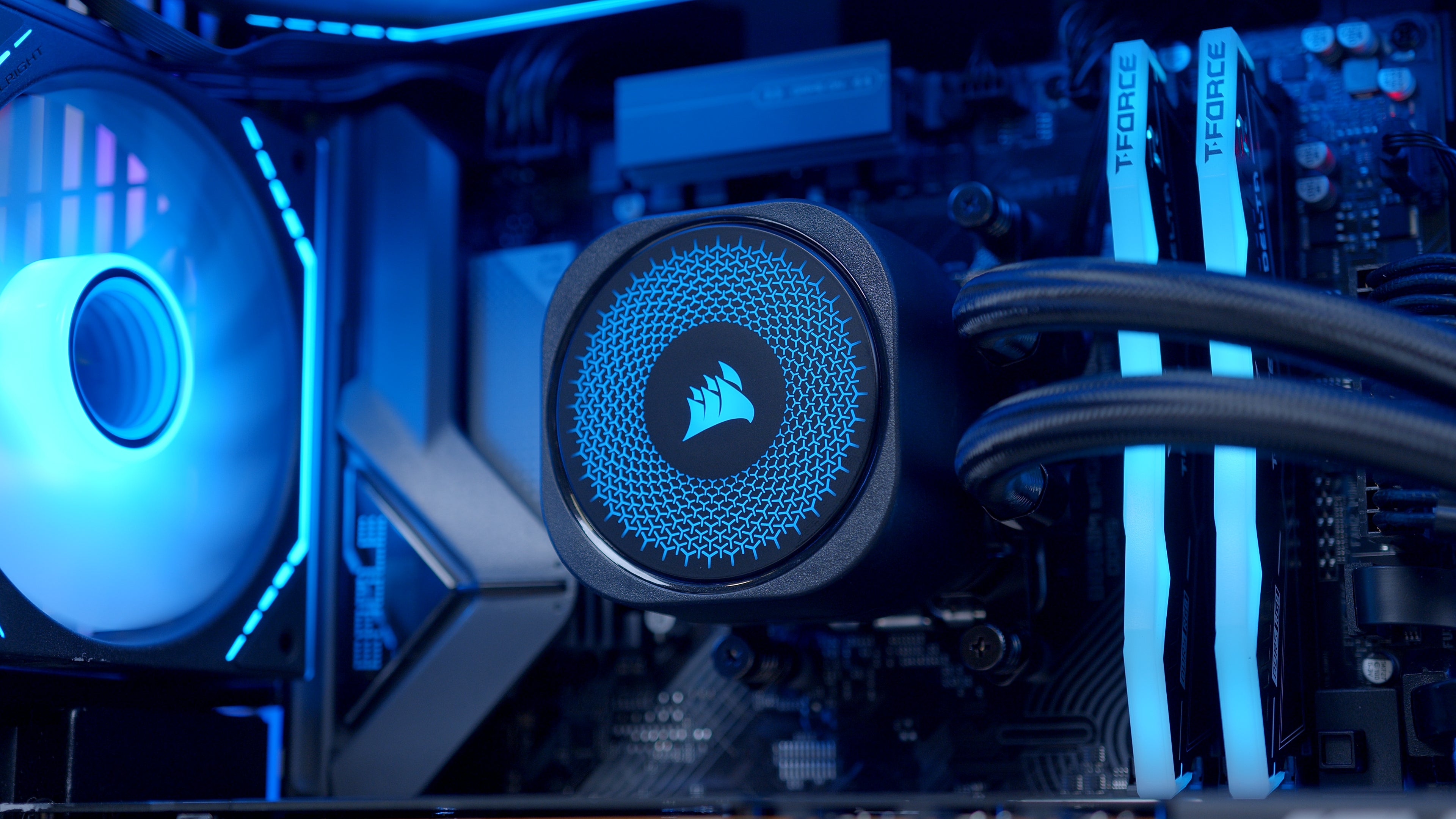 GeekaPC 'Flux' Gaming PC