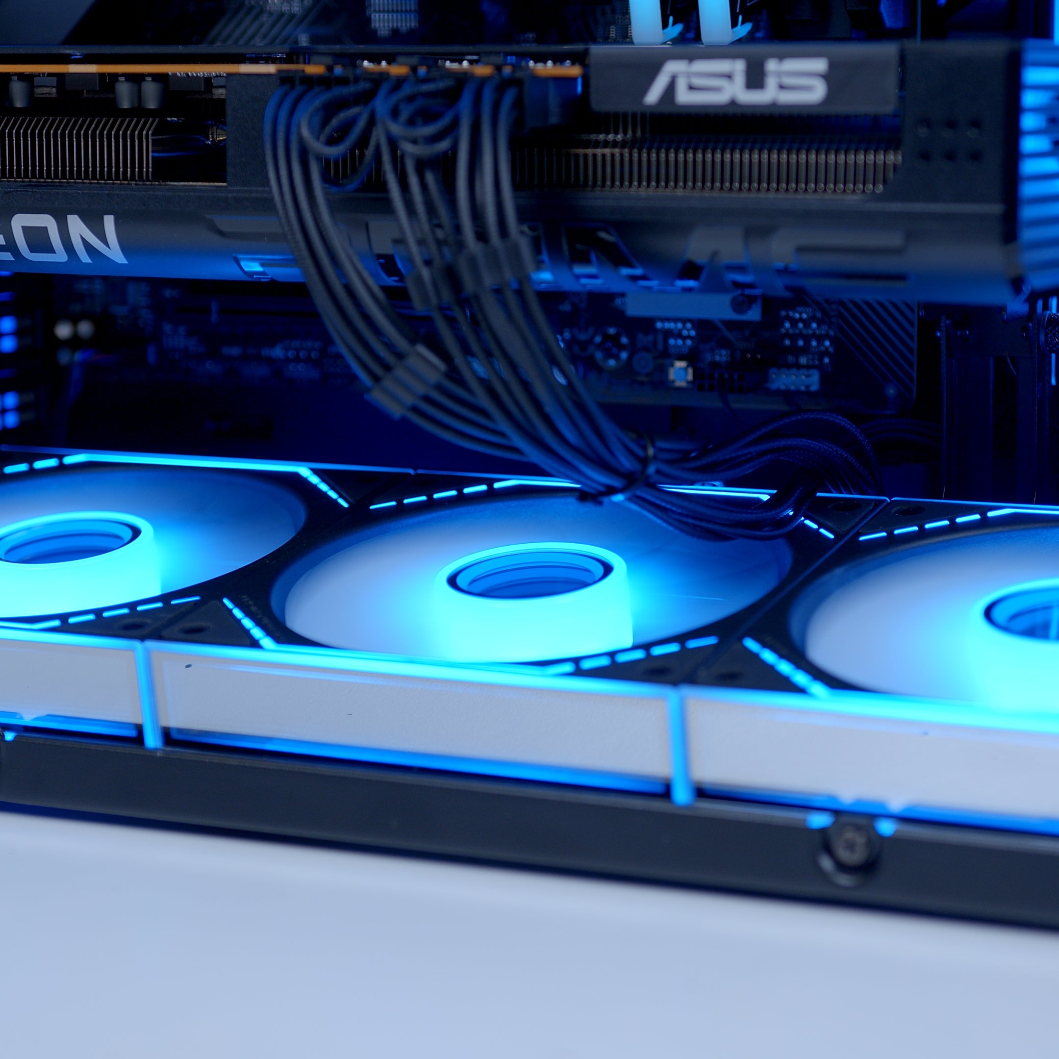 GeekaPC 'Flux' Gaming PC