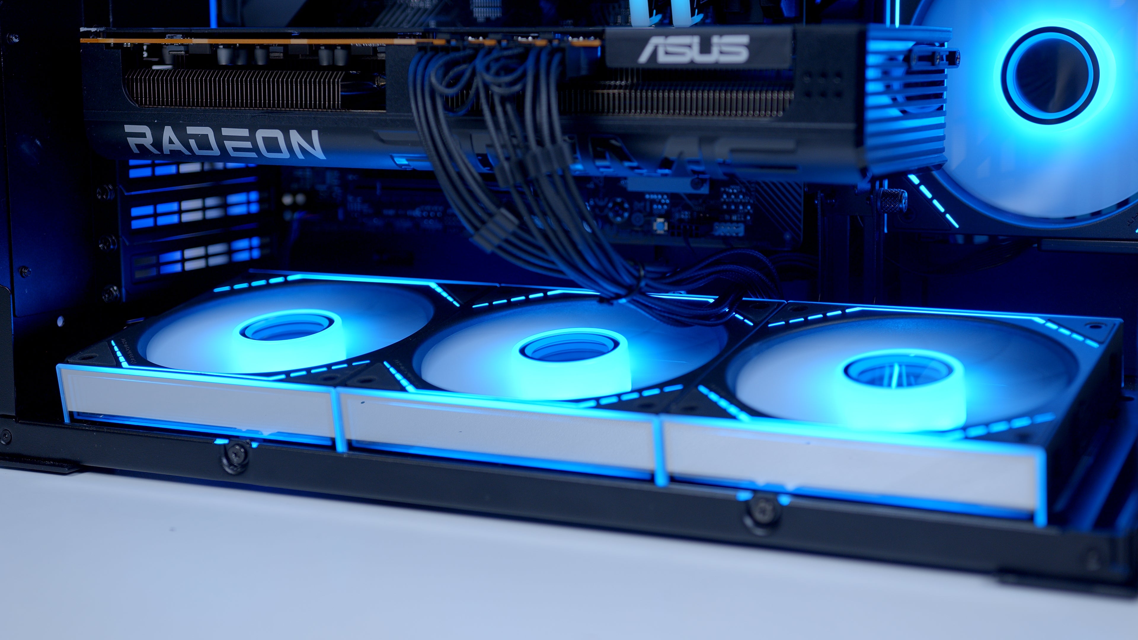 GeekaPC 'Flux' Gaming PC
