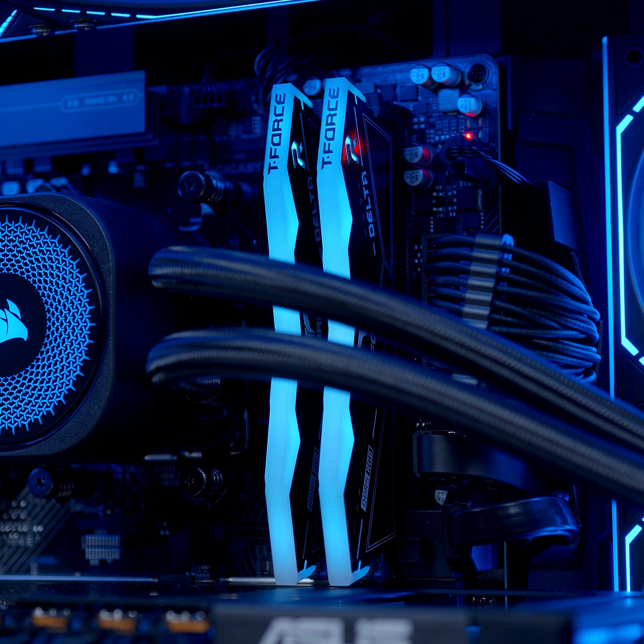 GeekaPC 'Flux' Gaming PC
