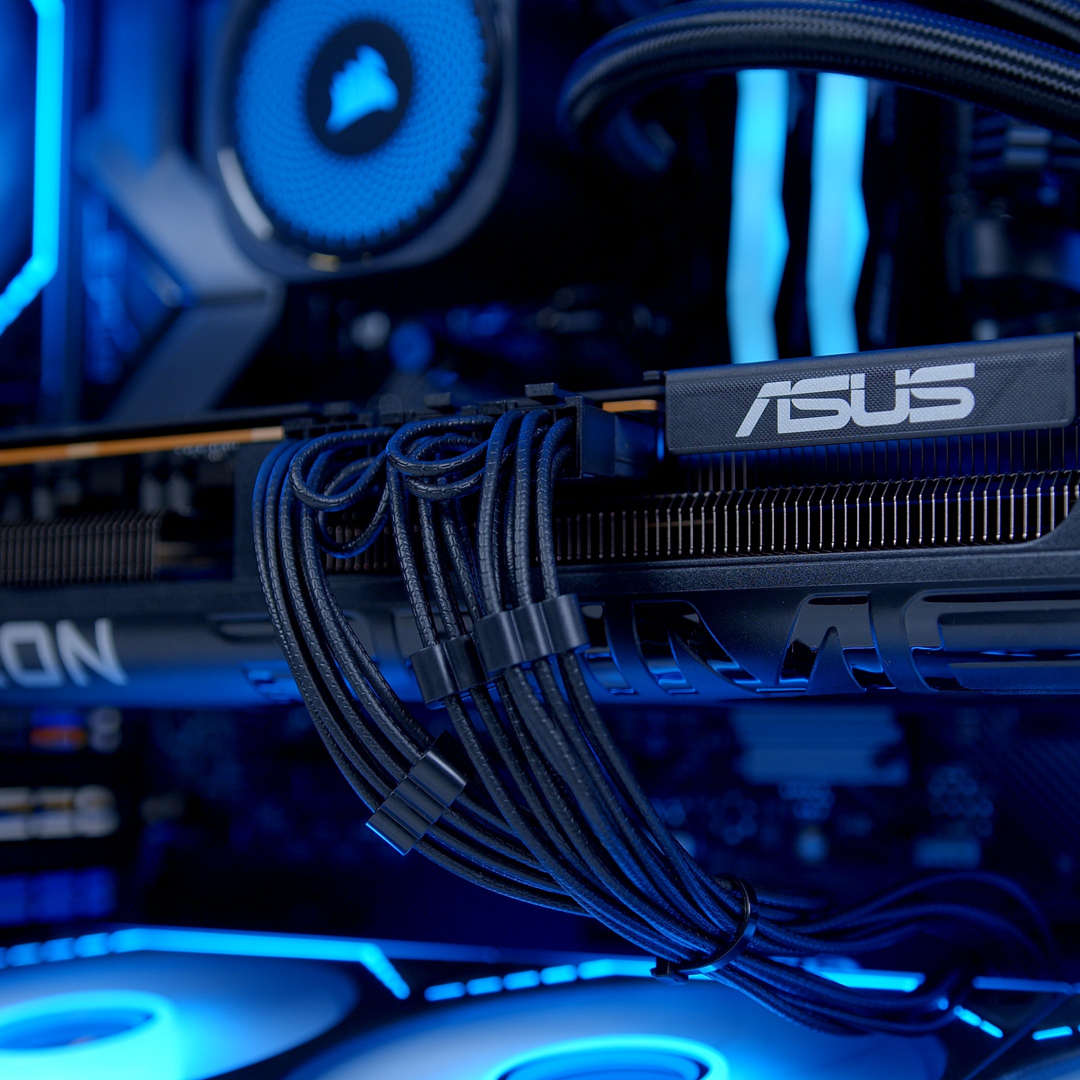 GeekaPC 'Flux' Gaming PC