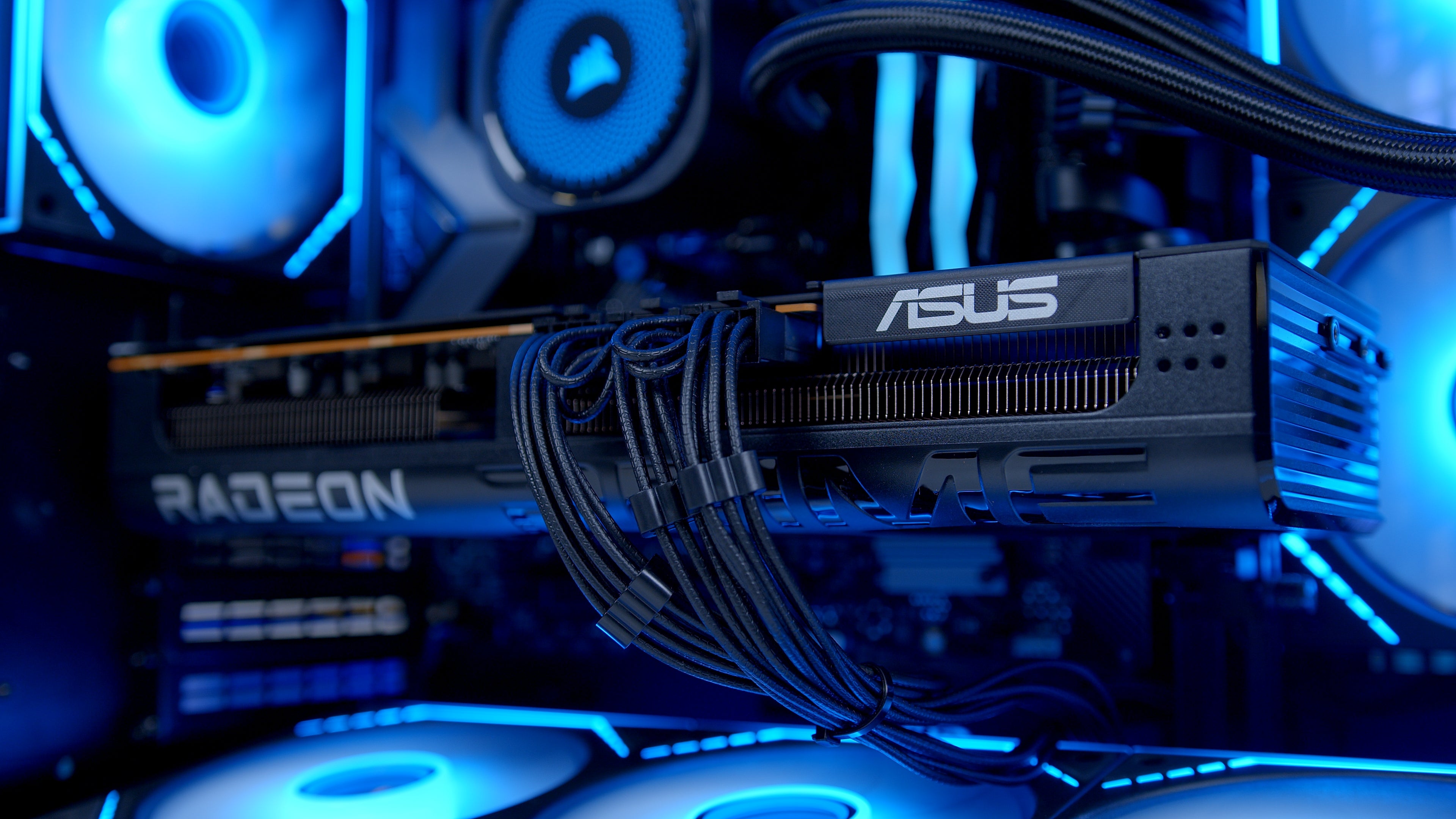 GeekaPC 'Flux' Gaming PC