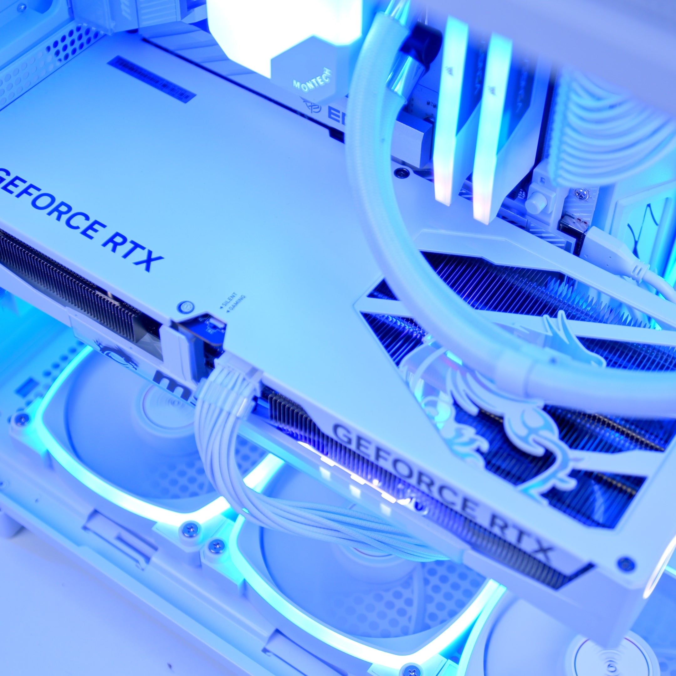 GeekaPC 'Avalanche' (RX 9070 XT / RTX 5070 Ti)