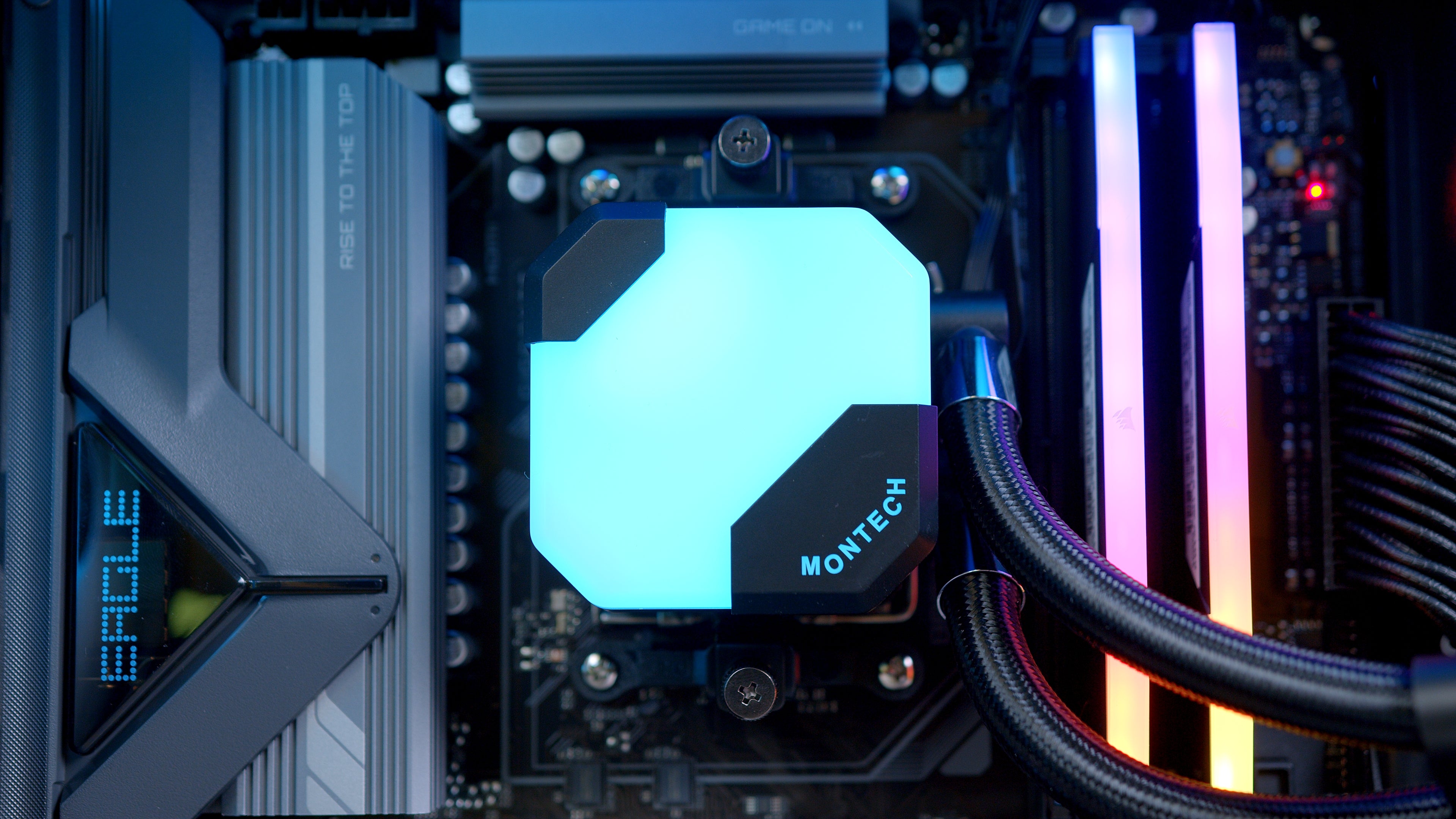 GeekaPC 'Flow' (RX 9060 XT 16GB / RX 9070 / RTX 5070)