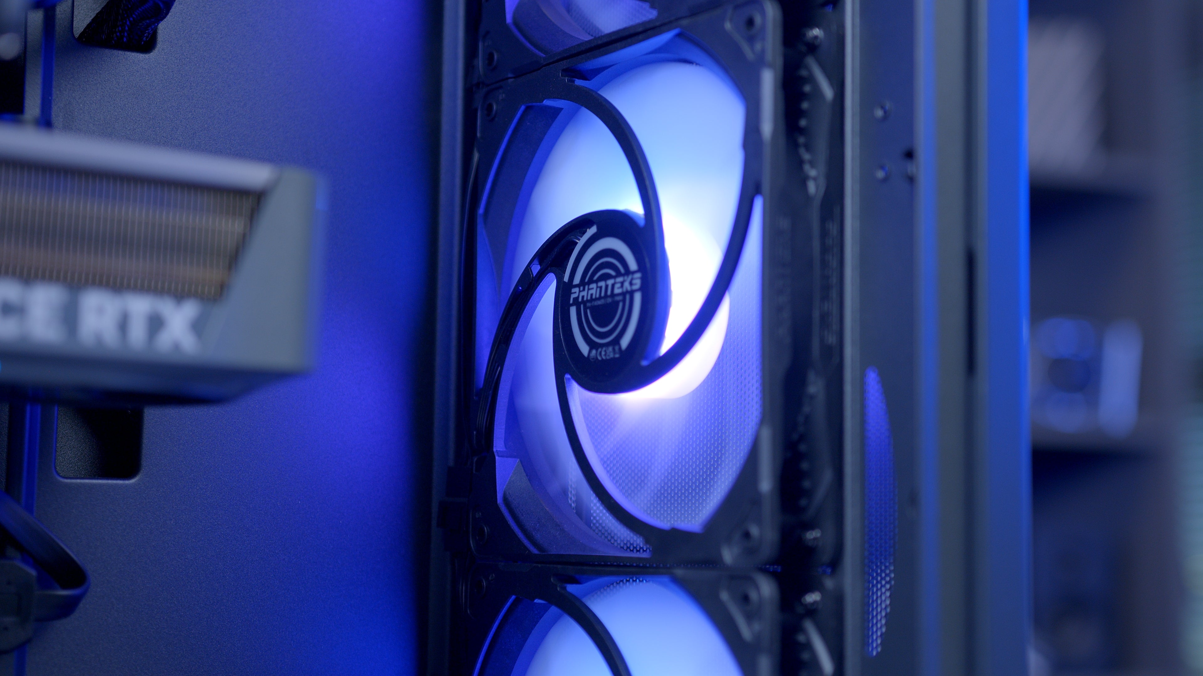 GeekaPC 'Assassin' (RTX 5070 / RX 9070)