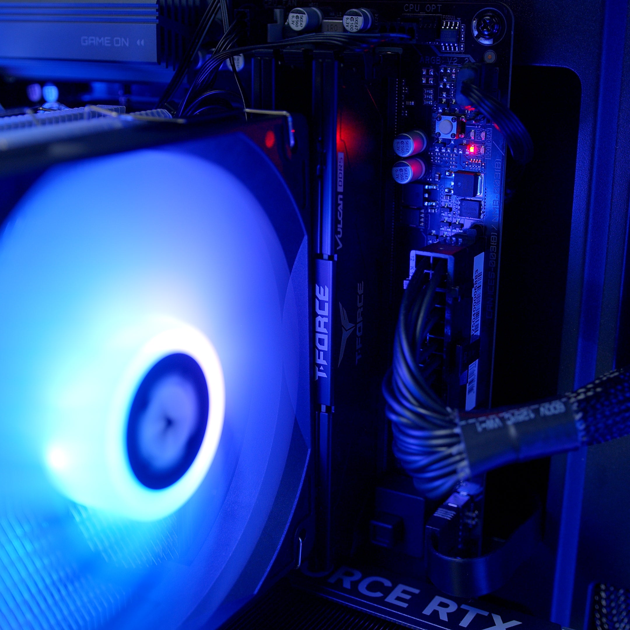 GeekaPC 'Assassin' (RTX 5070 / RX 9070)