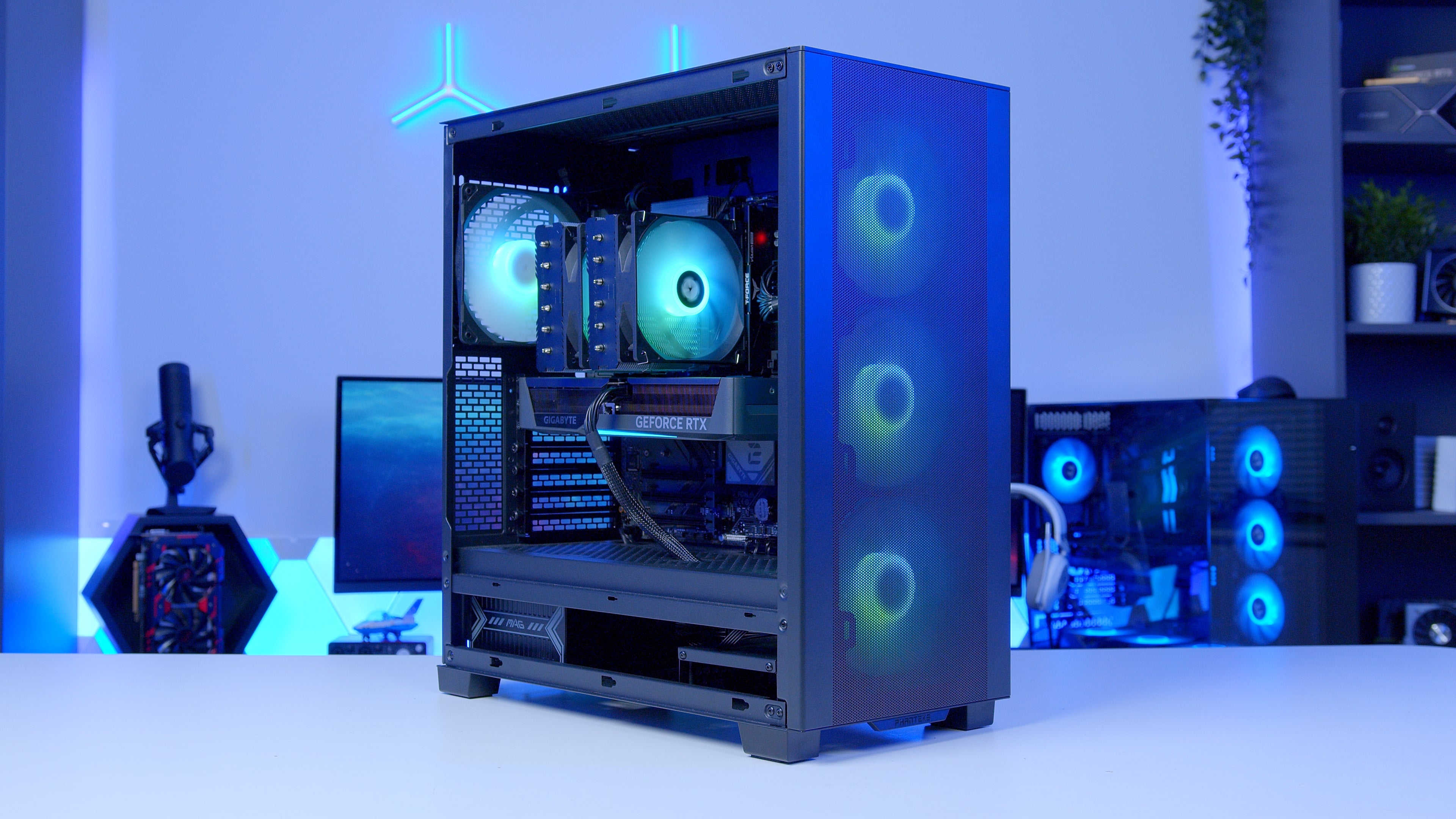 GeekaPC 'Assassin' (RTX 5070 / RX 9070)