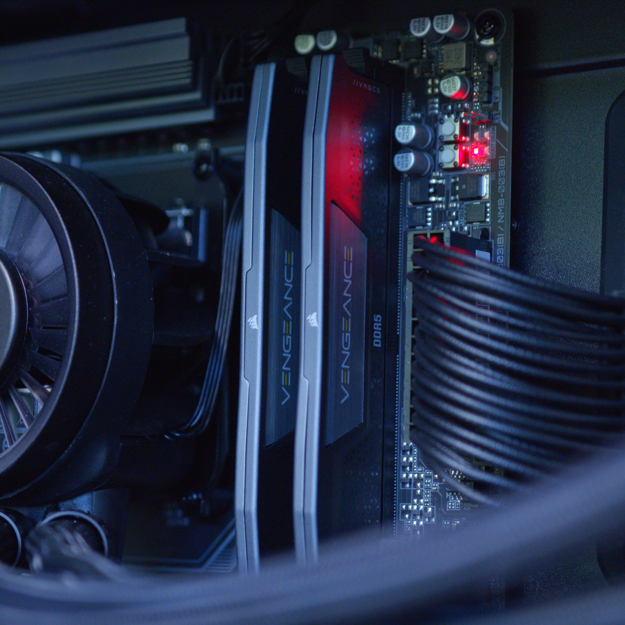 GeekaPC 'Ultra' Video Editing PC (NVIDIA RTX 5080 / RTX 5090)