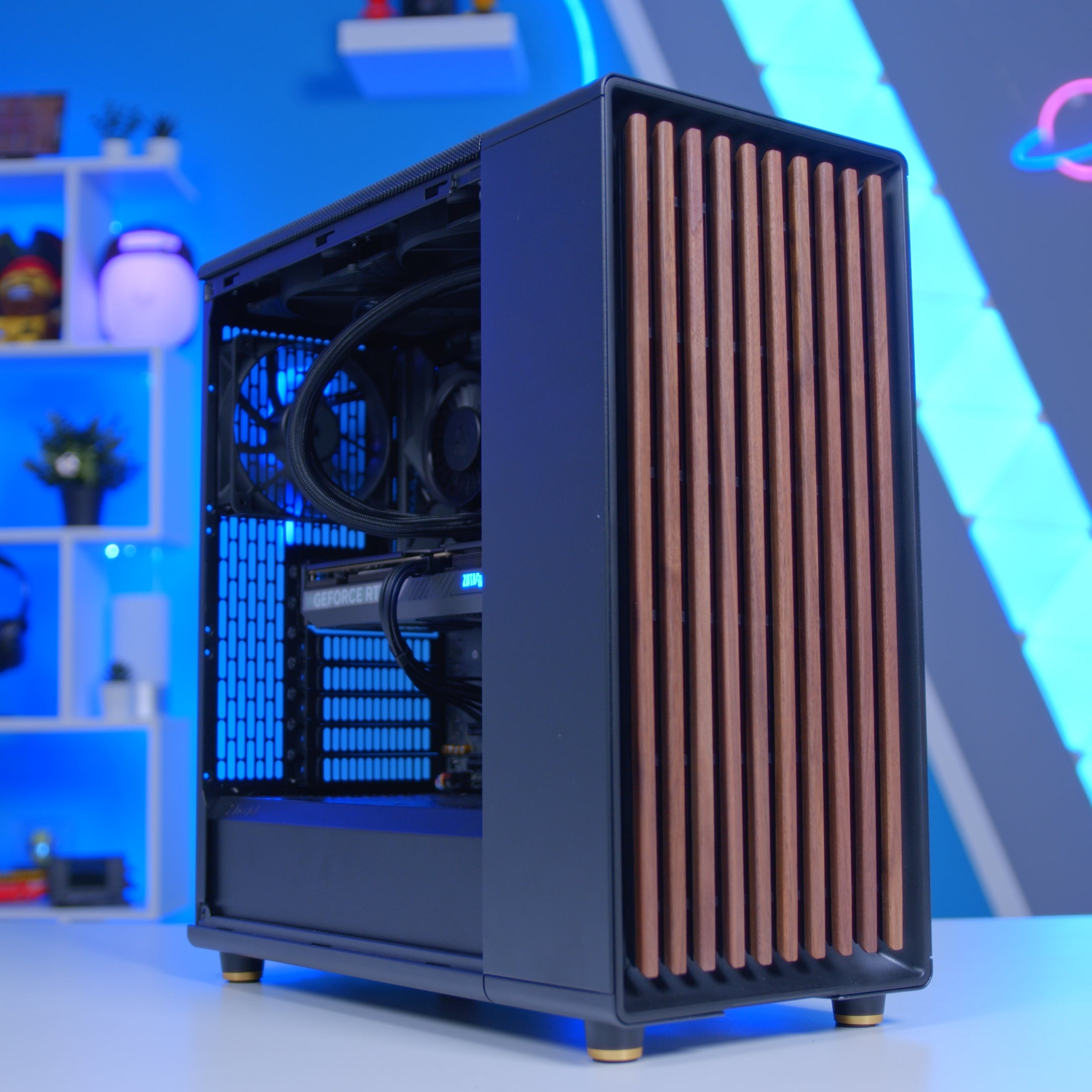 GeekaPC 'Core' Video Editing PC (NVIDIA RTX 5070)