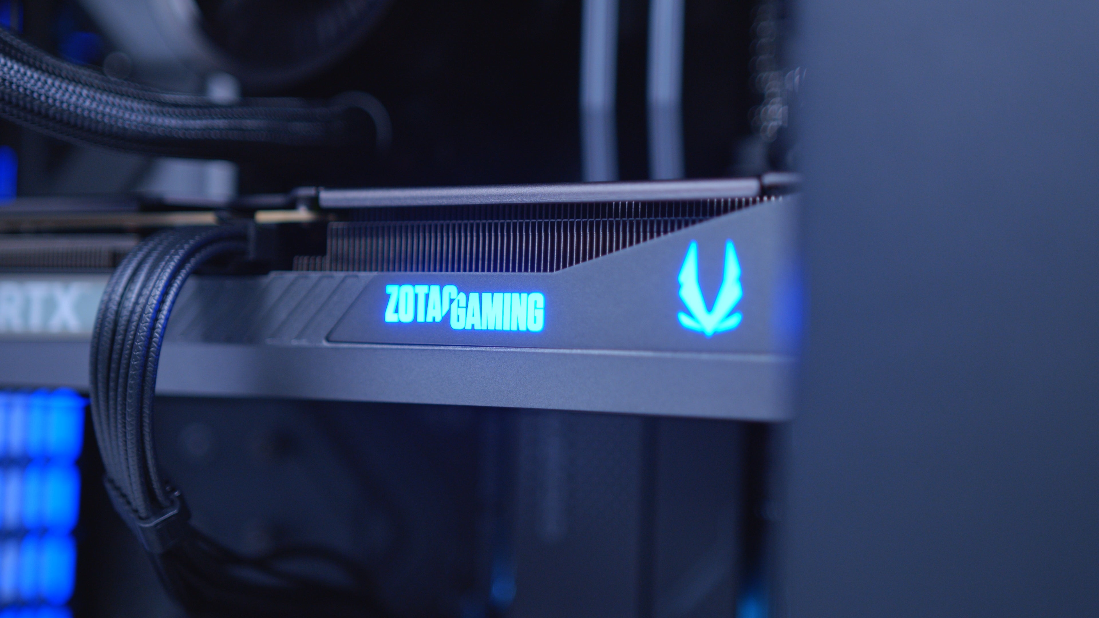 GeekaPC 'Core' Video Editing PC (NVIDIA RTX 5070)