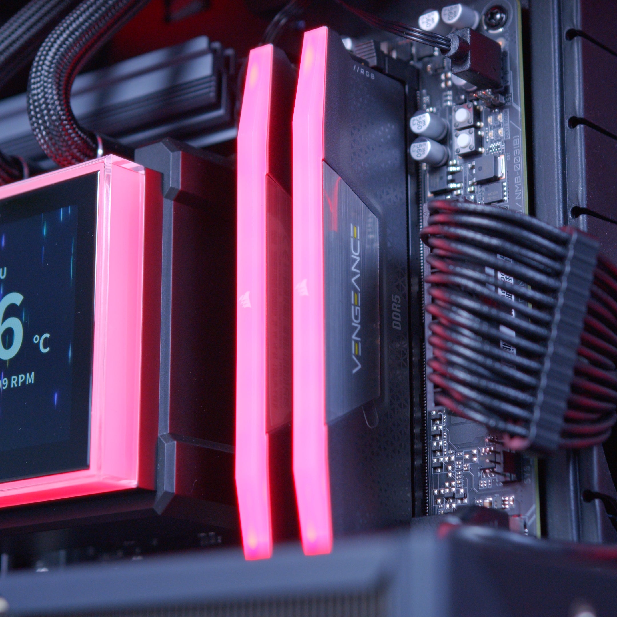 GeekaPC 'Obsidian' (RX 9070 XT / RTX 5080 / RTX 5090)