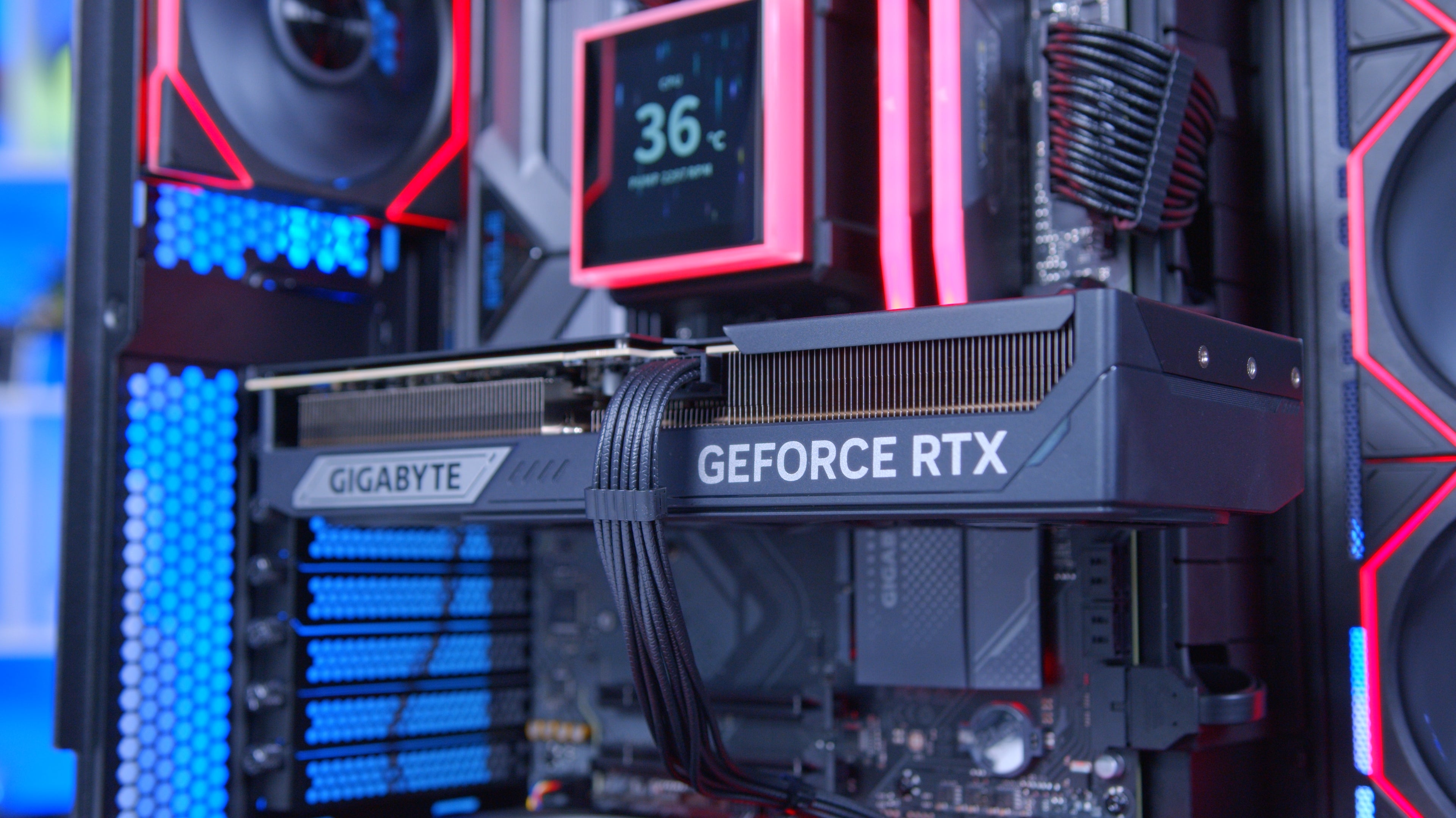 GeekaPC 'Obsidian' (RX 9070 XT / RTX 5080 / RTX 5090)