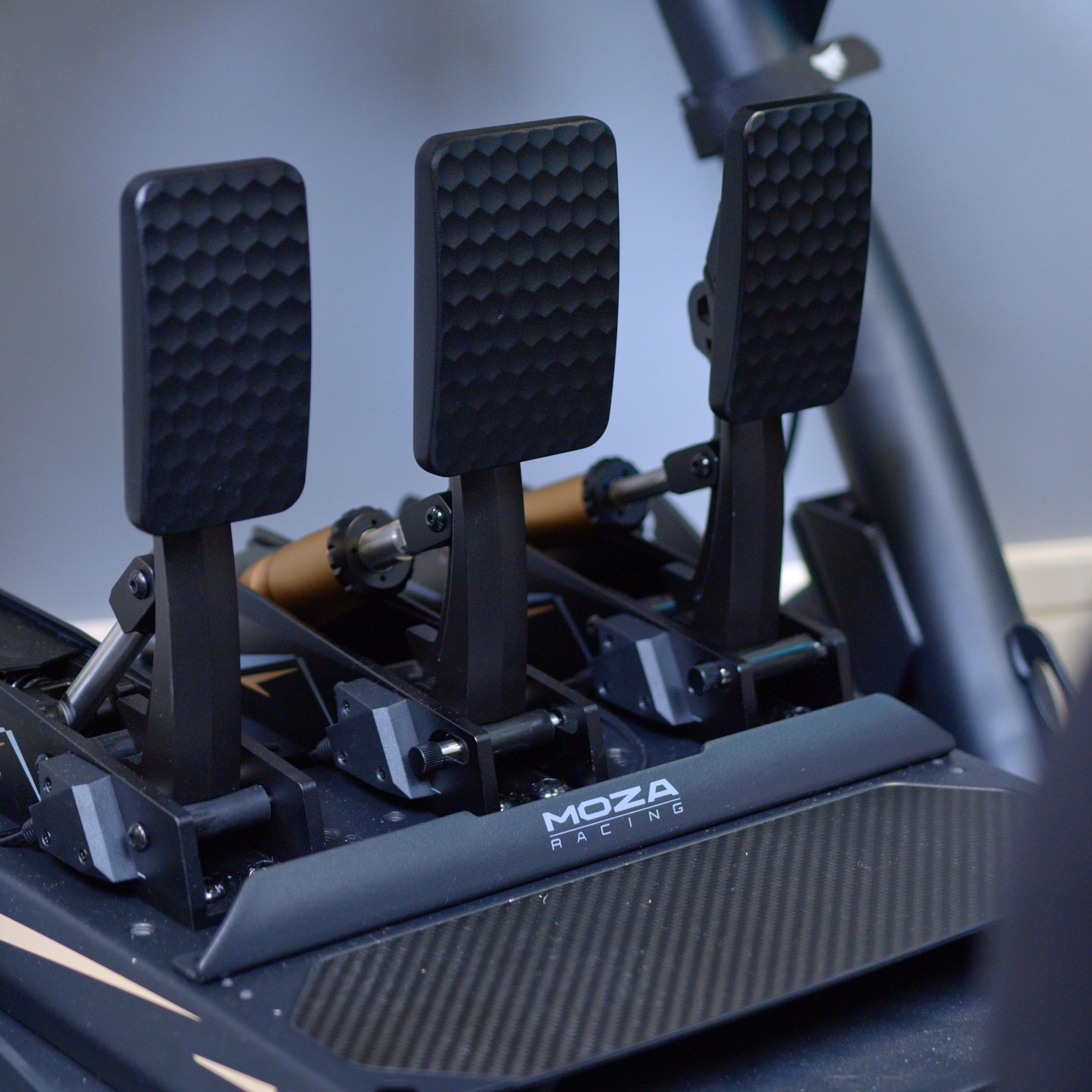 GeekaPC 'Core' Sim Racing Package