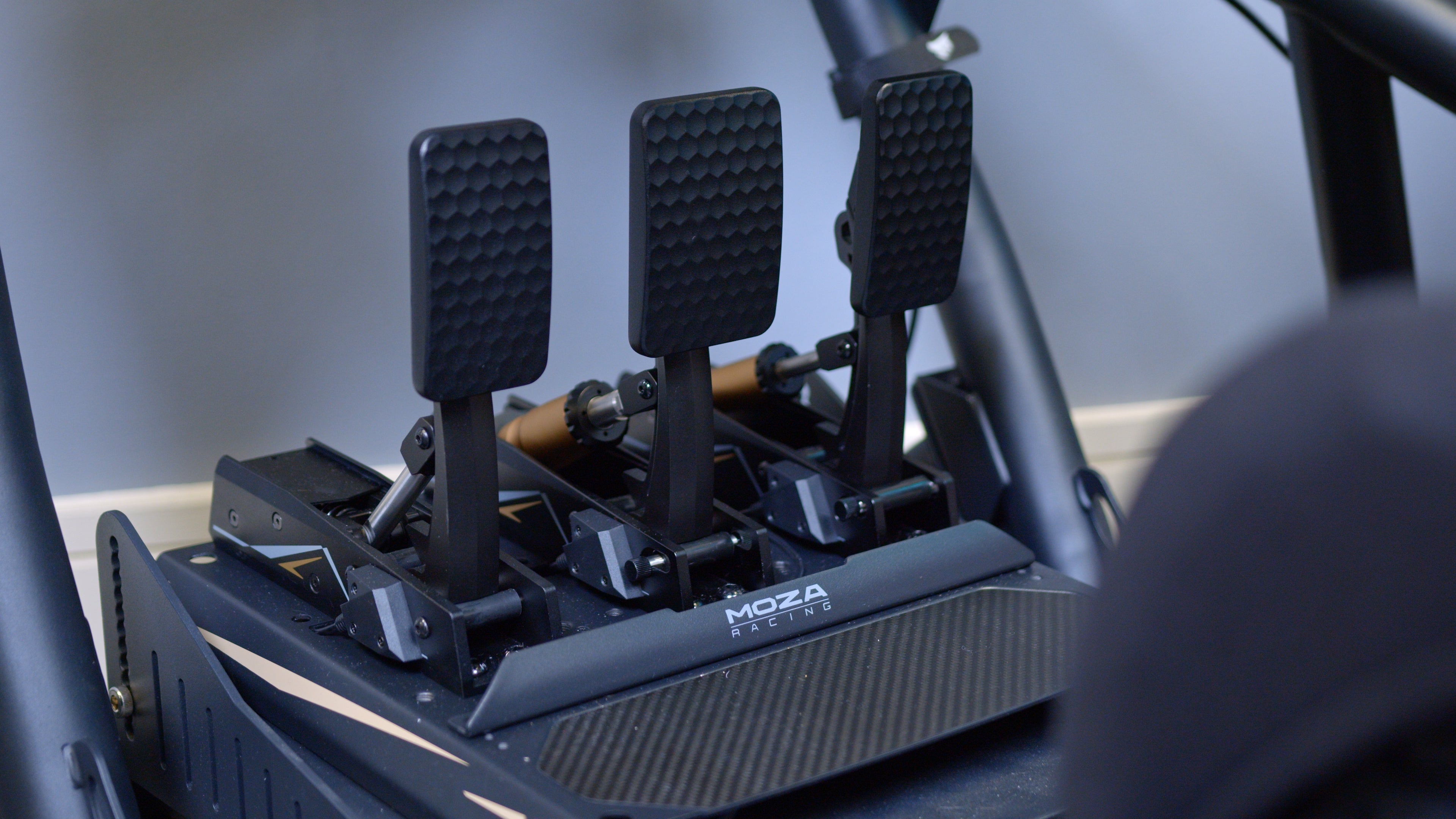 GeekaPC 'Core' Sim Racing Package