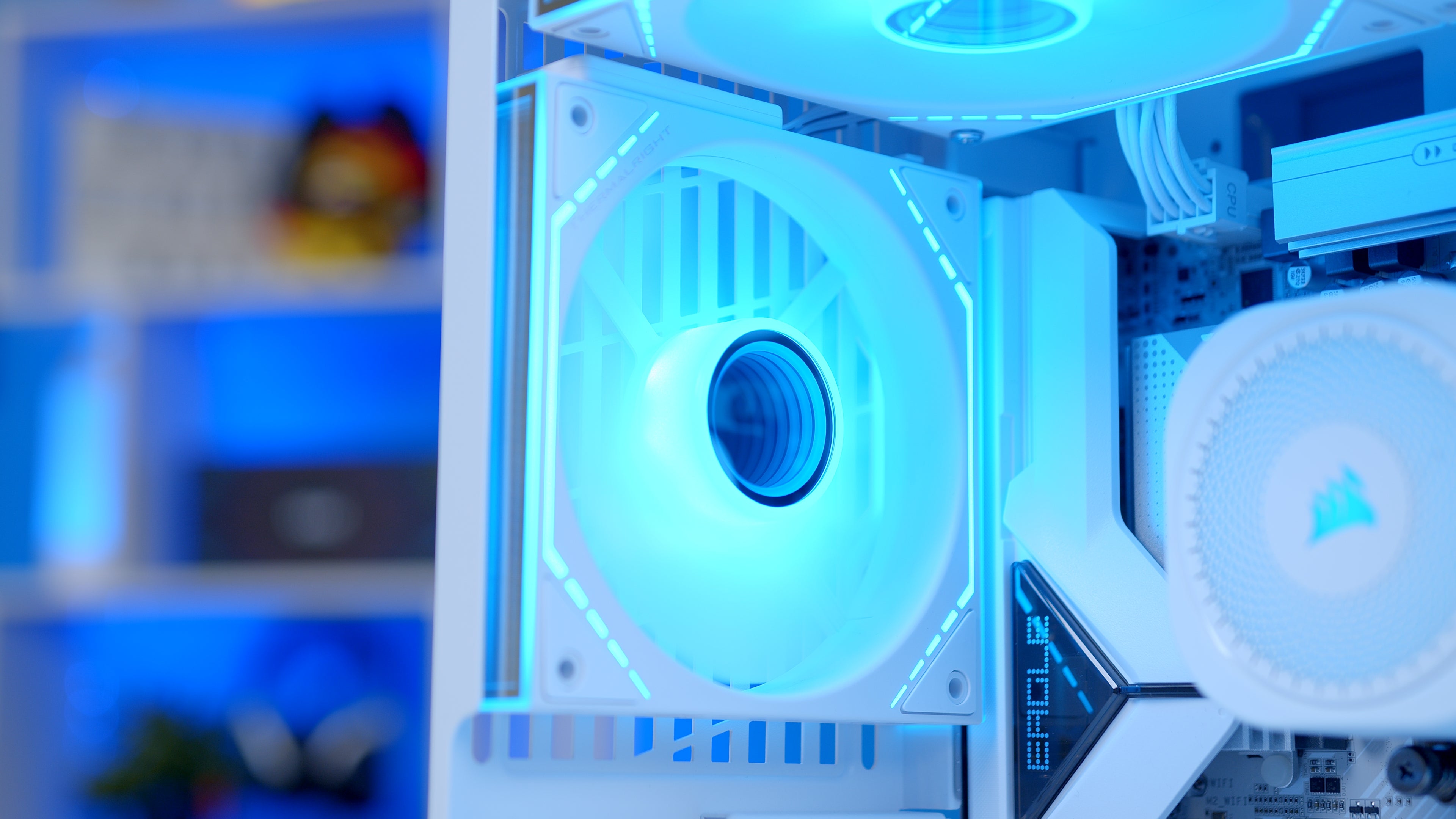 GeekaPC 'White Flux' Gaming PC