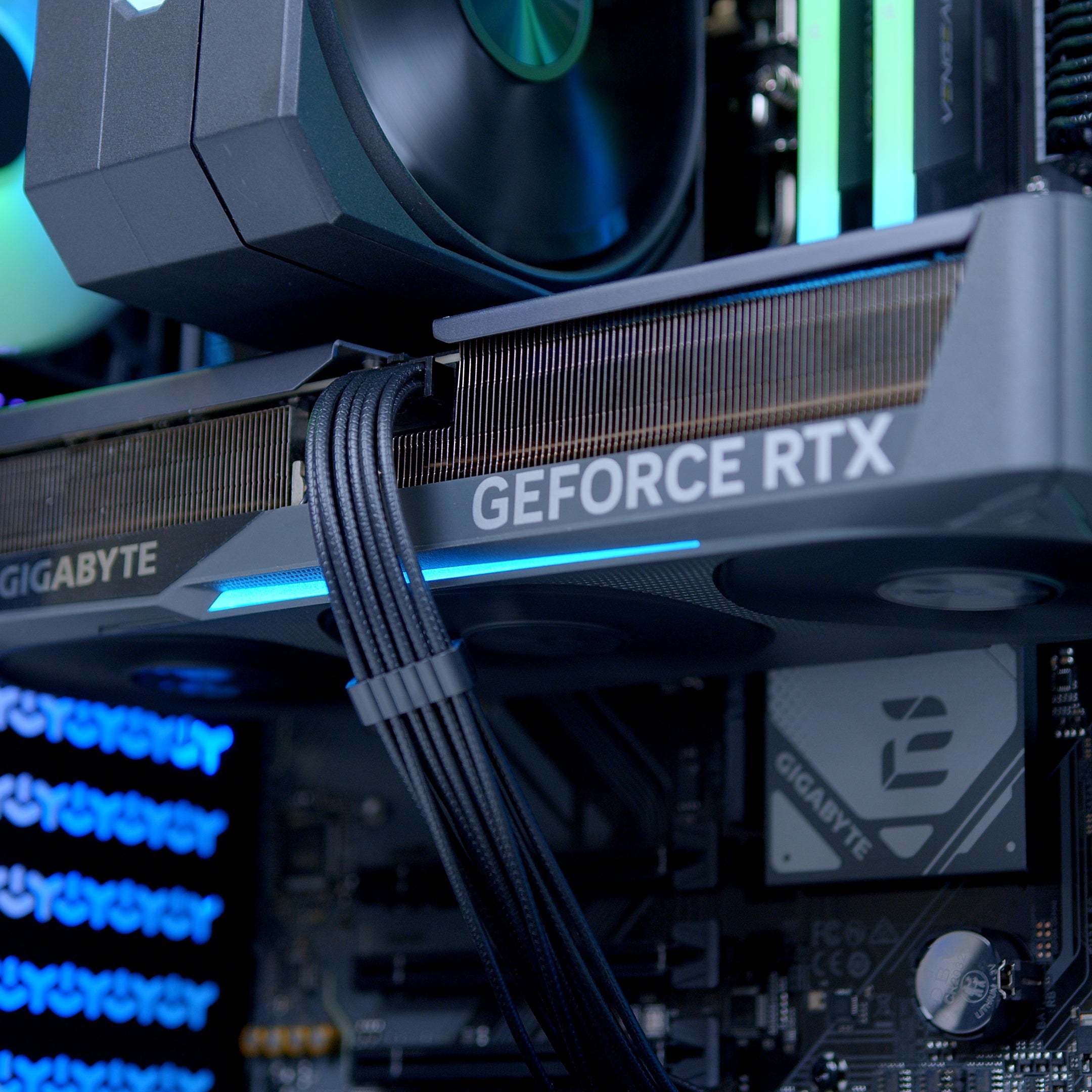 GeekaPC 'Twilight' Gaming PC