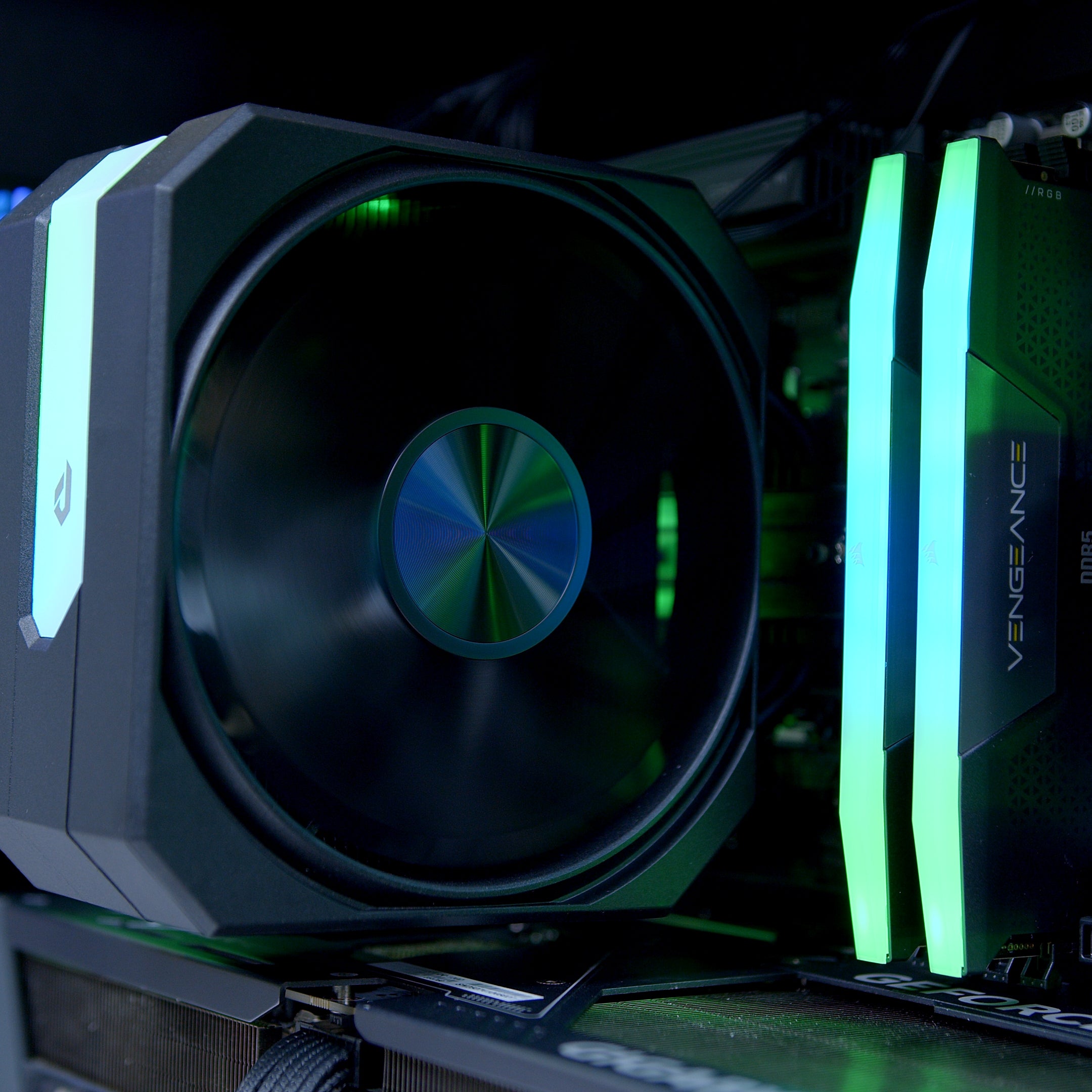 GeekaPC 'Twilight' Gaming PC