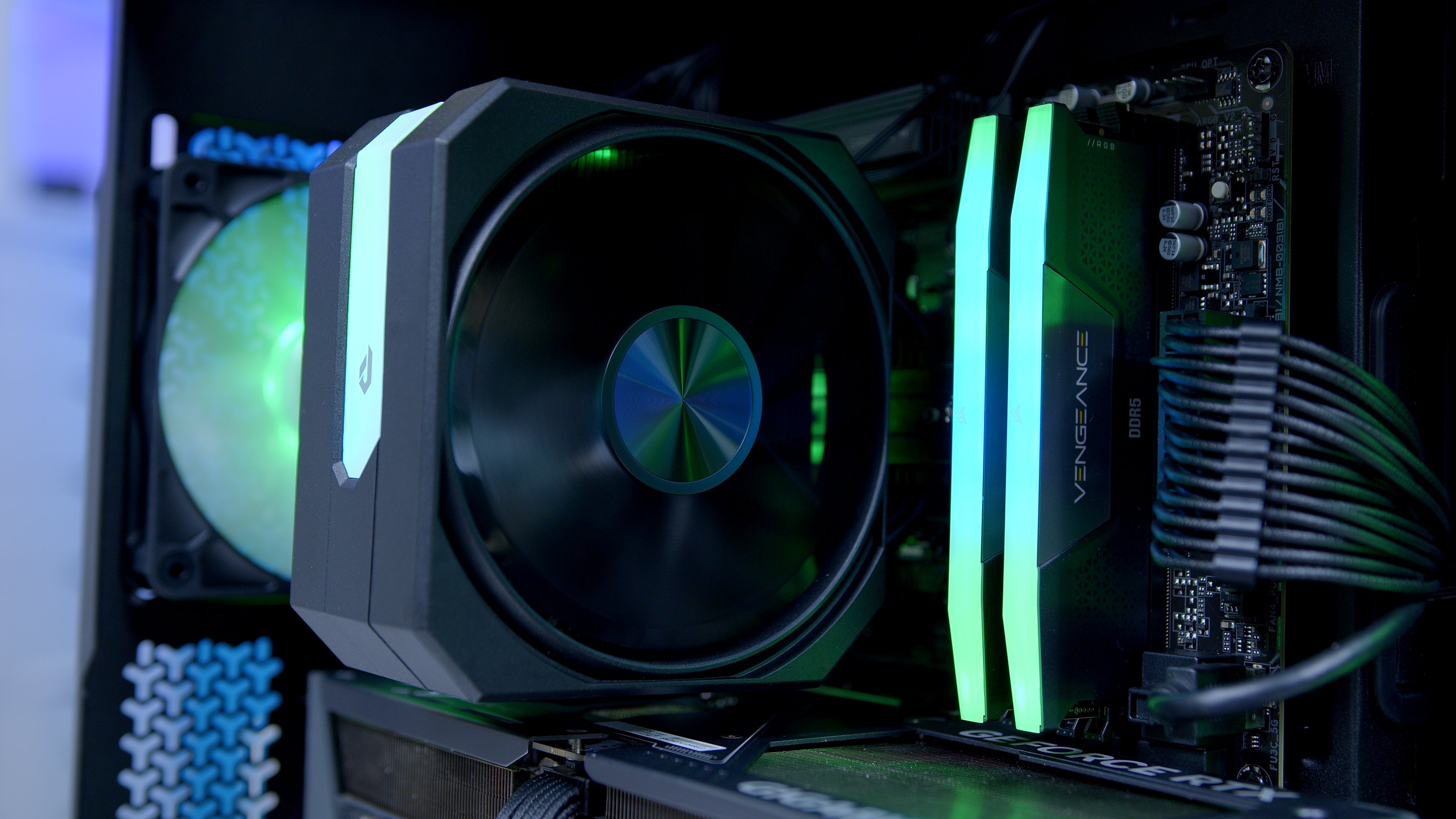 GeekaPC 'Twilight' Gaming PC