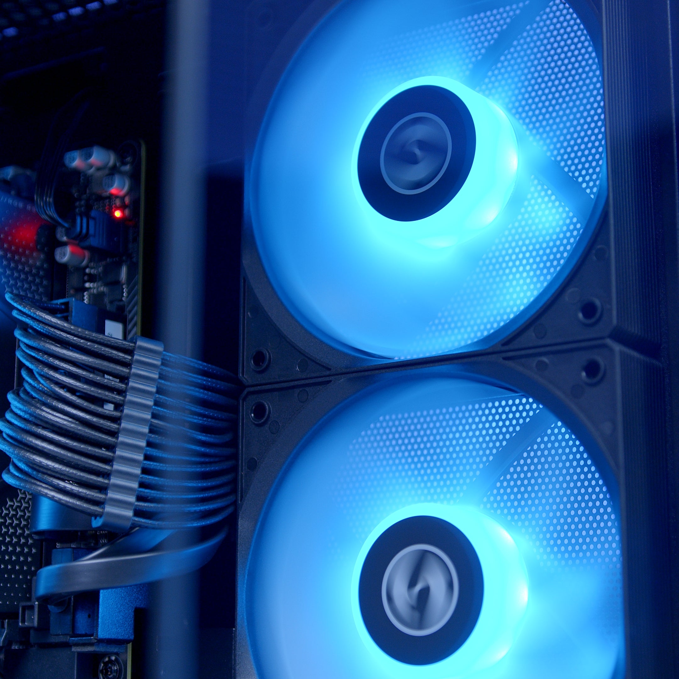 GeekaPC 'Void' Gaming PC