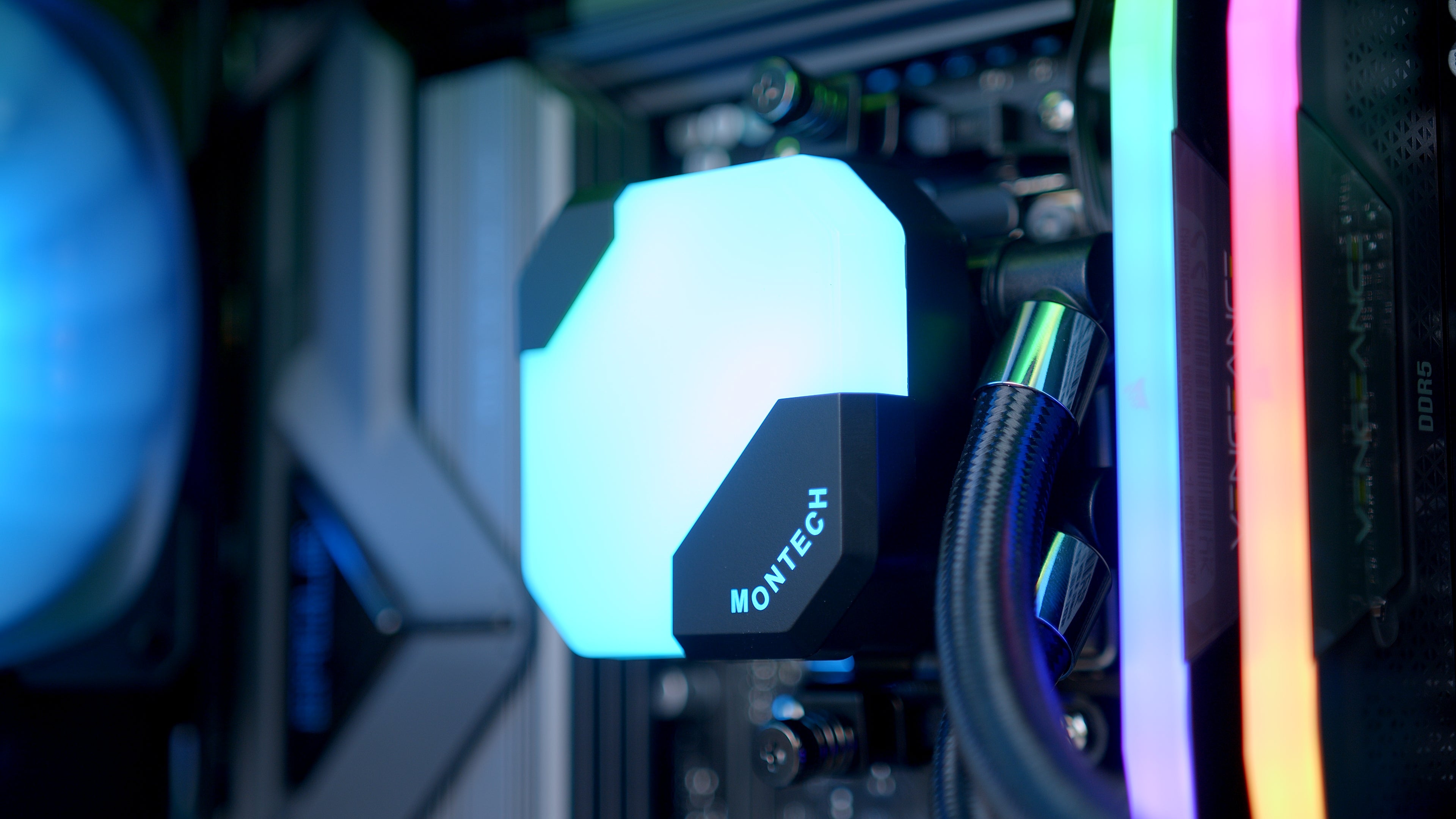 GeekaPC 'Emperor' (RX 9070 XT / RTX 5070 Ti)