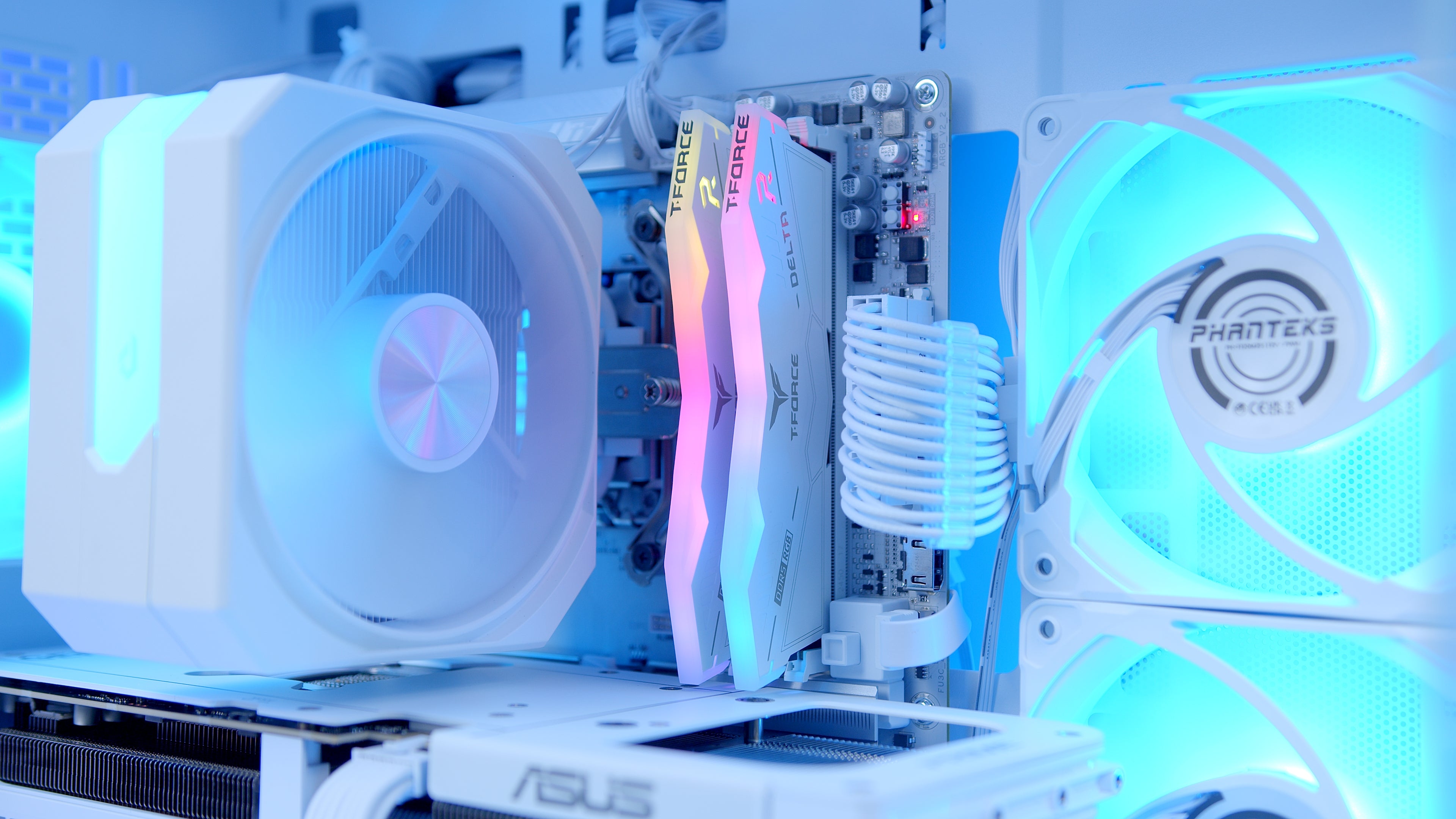 GeekaPC 'Arctic' (RTX 5070 / RX 9070)