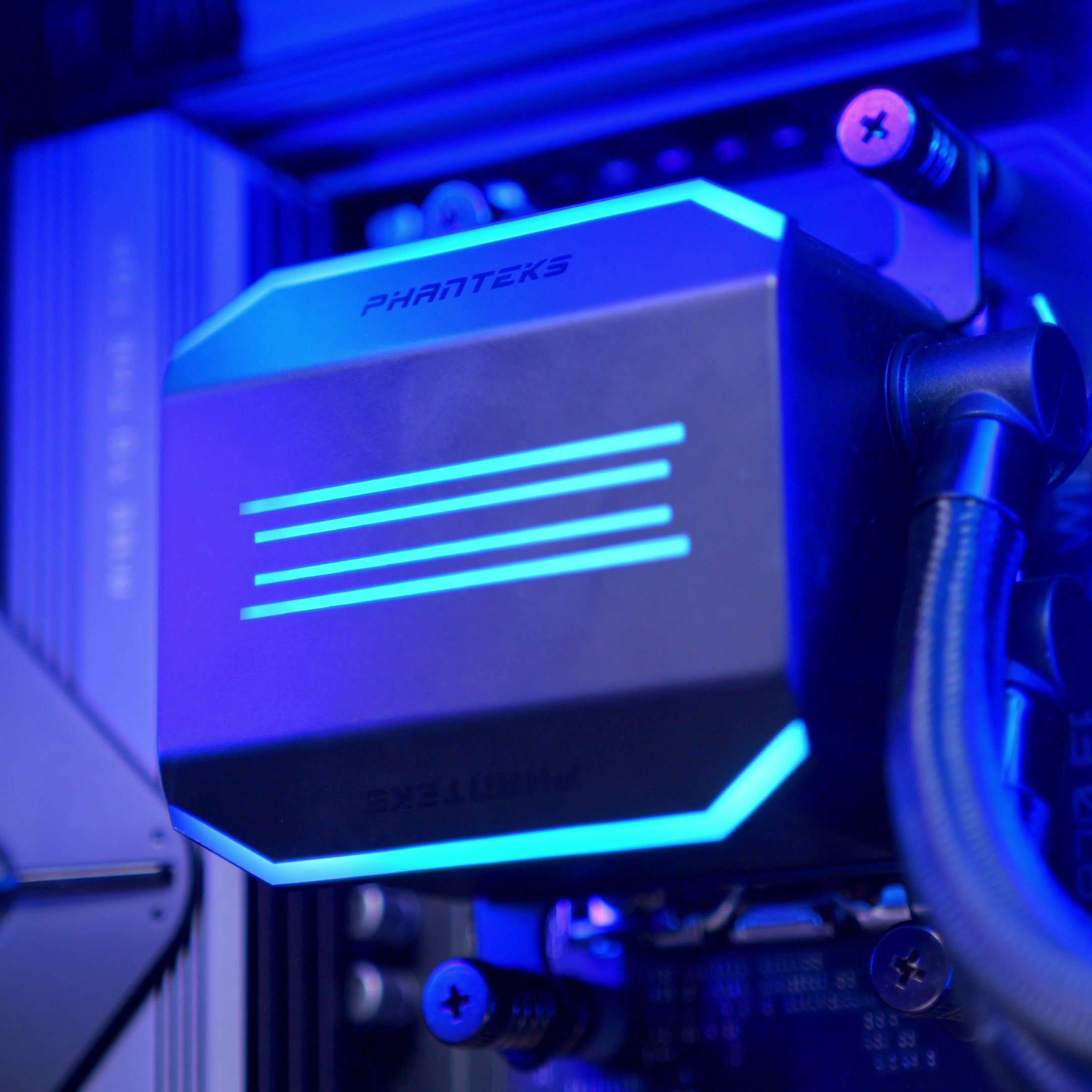 GeekaPC 'Apex' (RTX 5080 / RTX 5090)