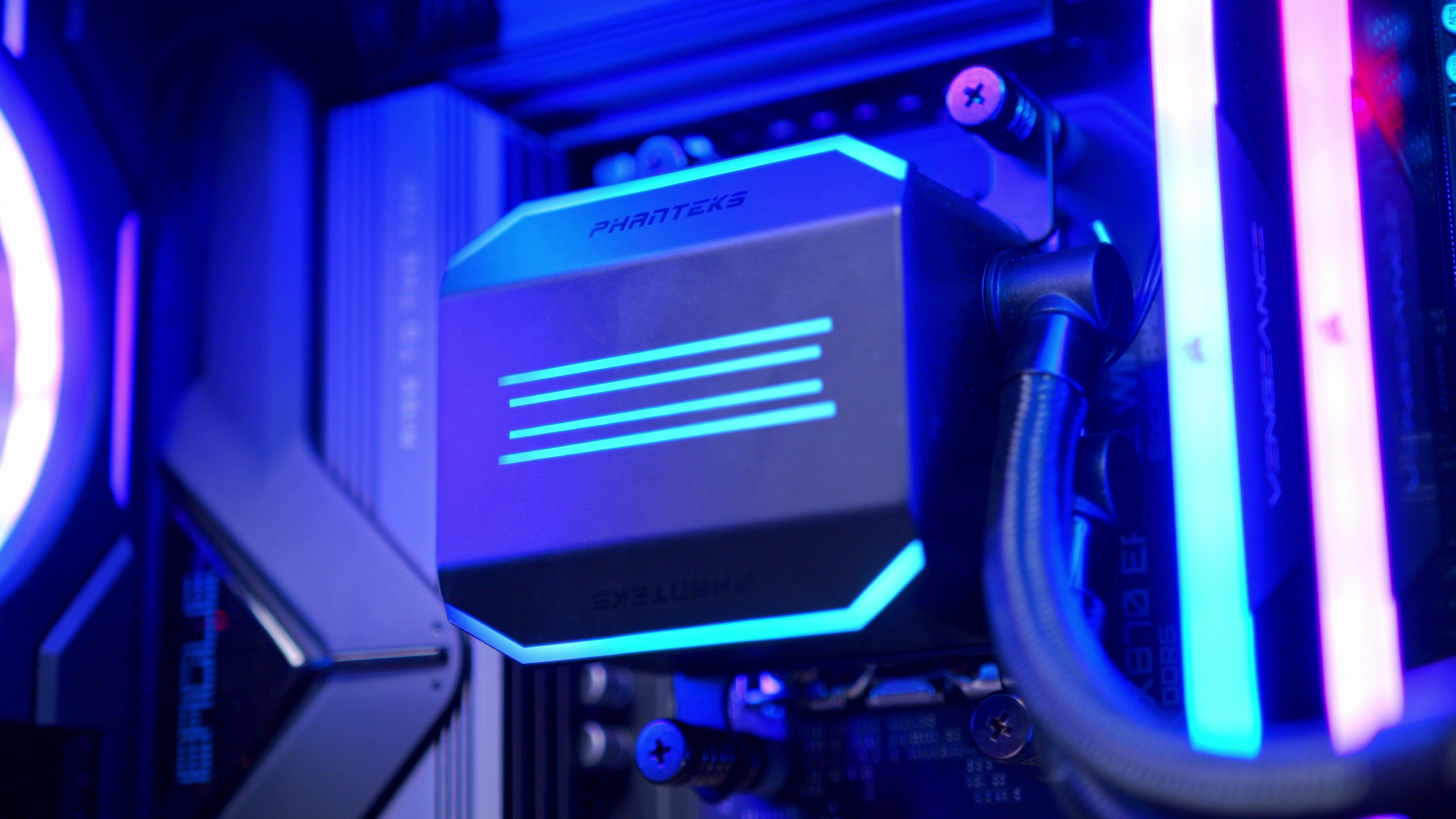 GeekaPC 'Apex' (RTX 5080 / RTX 5090)